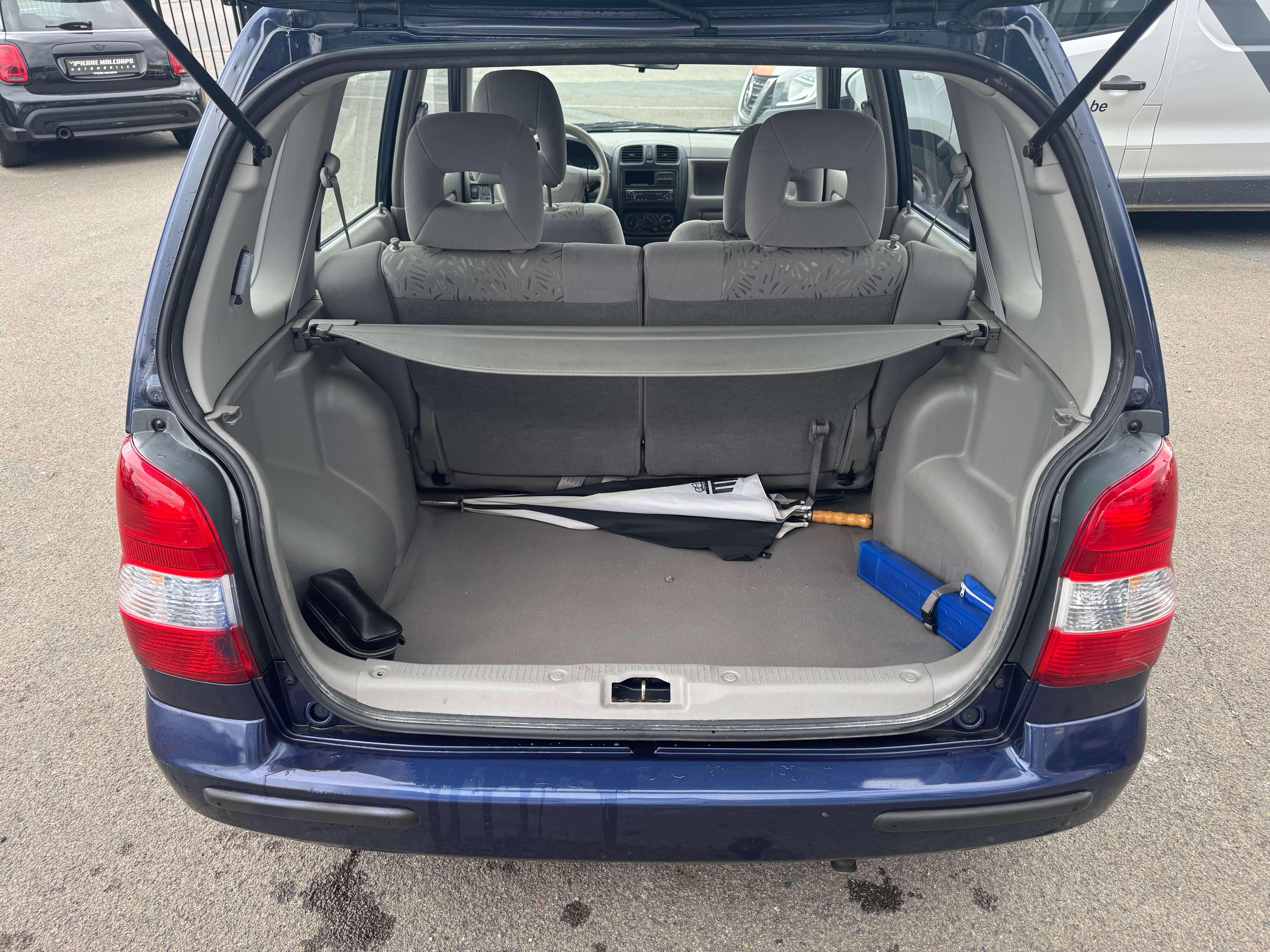 Mazda Demio 1.5i 16v / MARCHAND / EXPORT