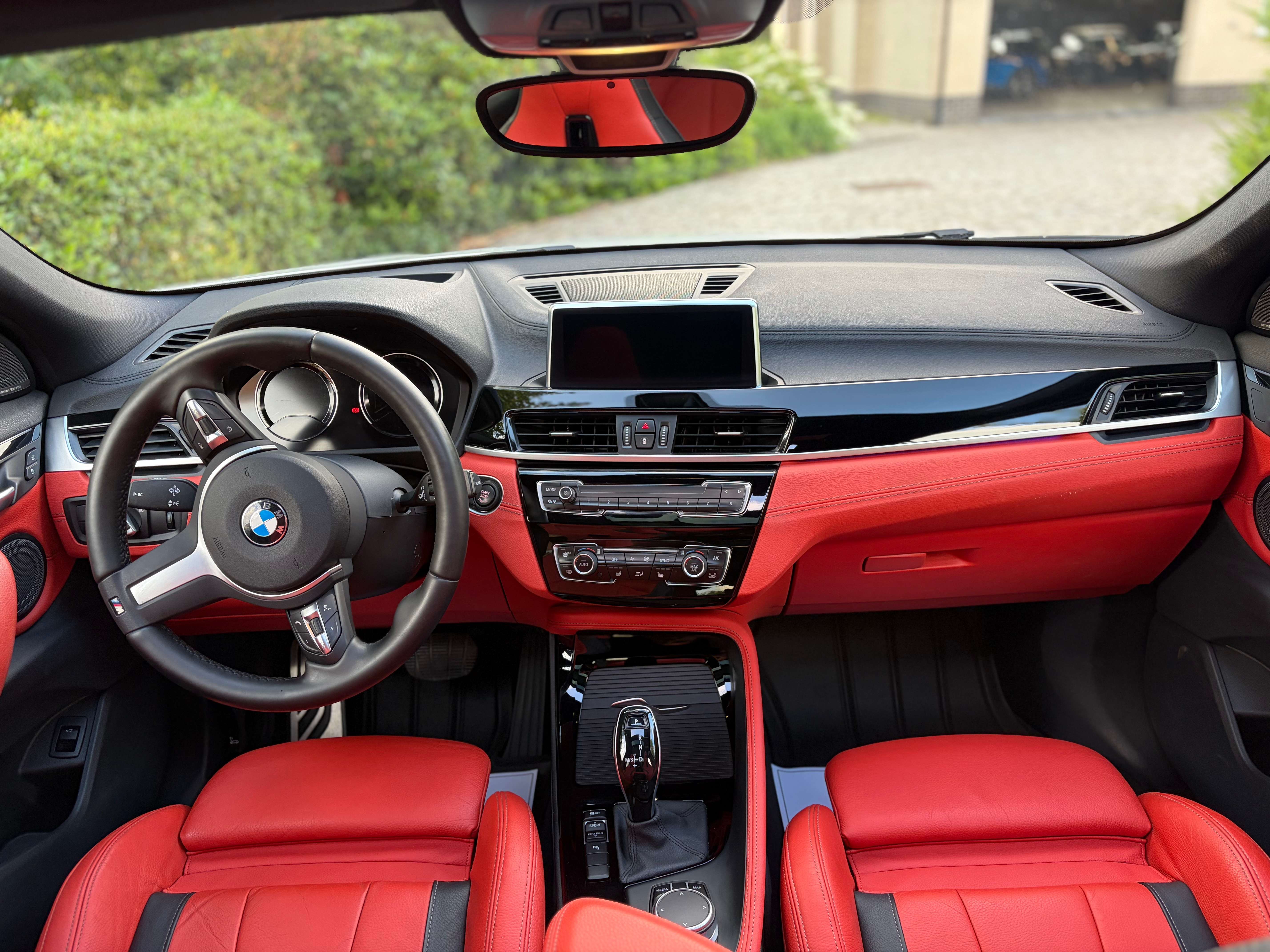 BMW X2 1.5i Automaat sDrive18 ### 57000 km ###