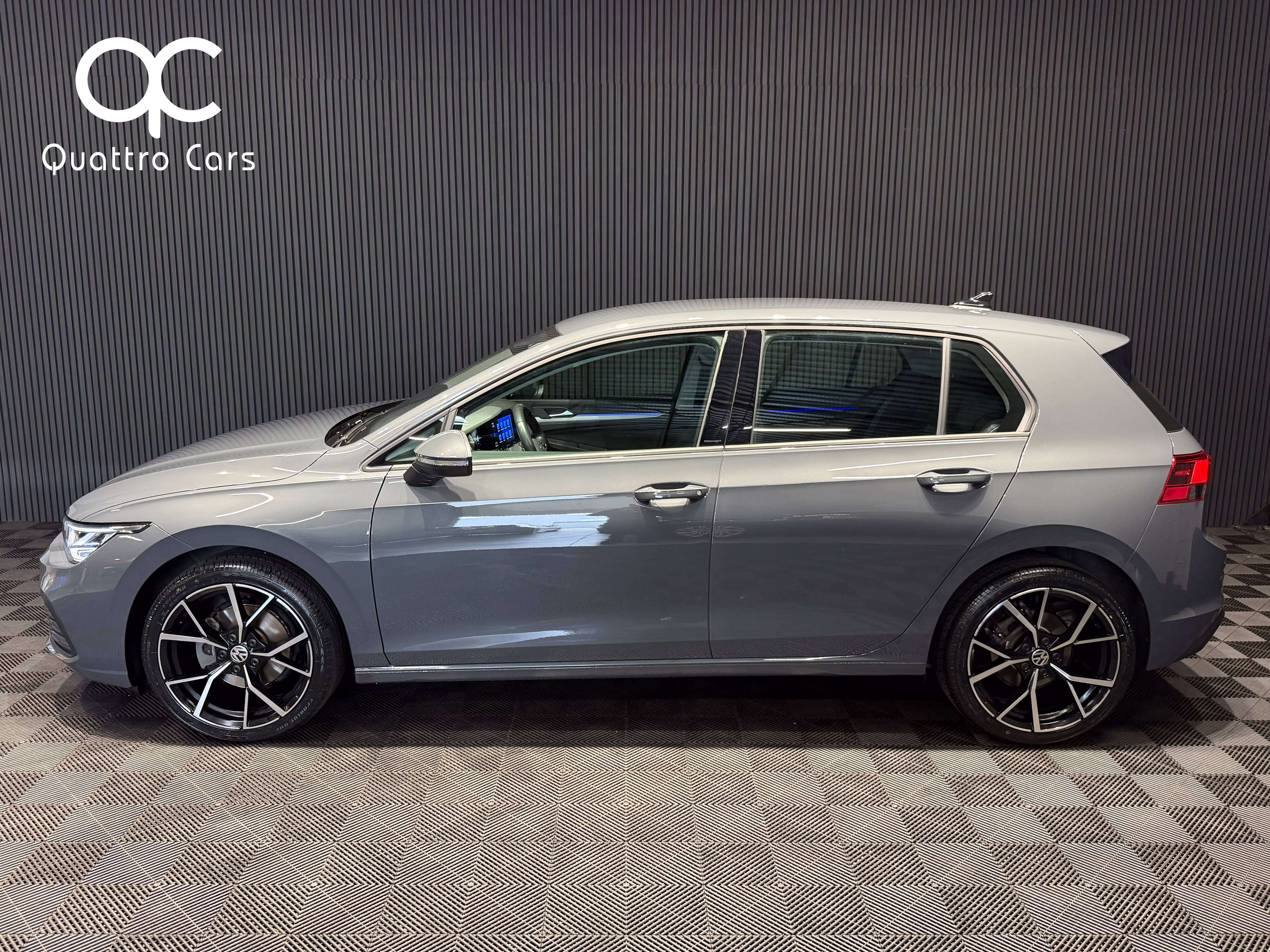Volkswagen Golf 1.0 TSI / 1e main / Gps / Car play / Led / Sièges chauffants