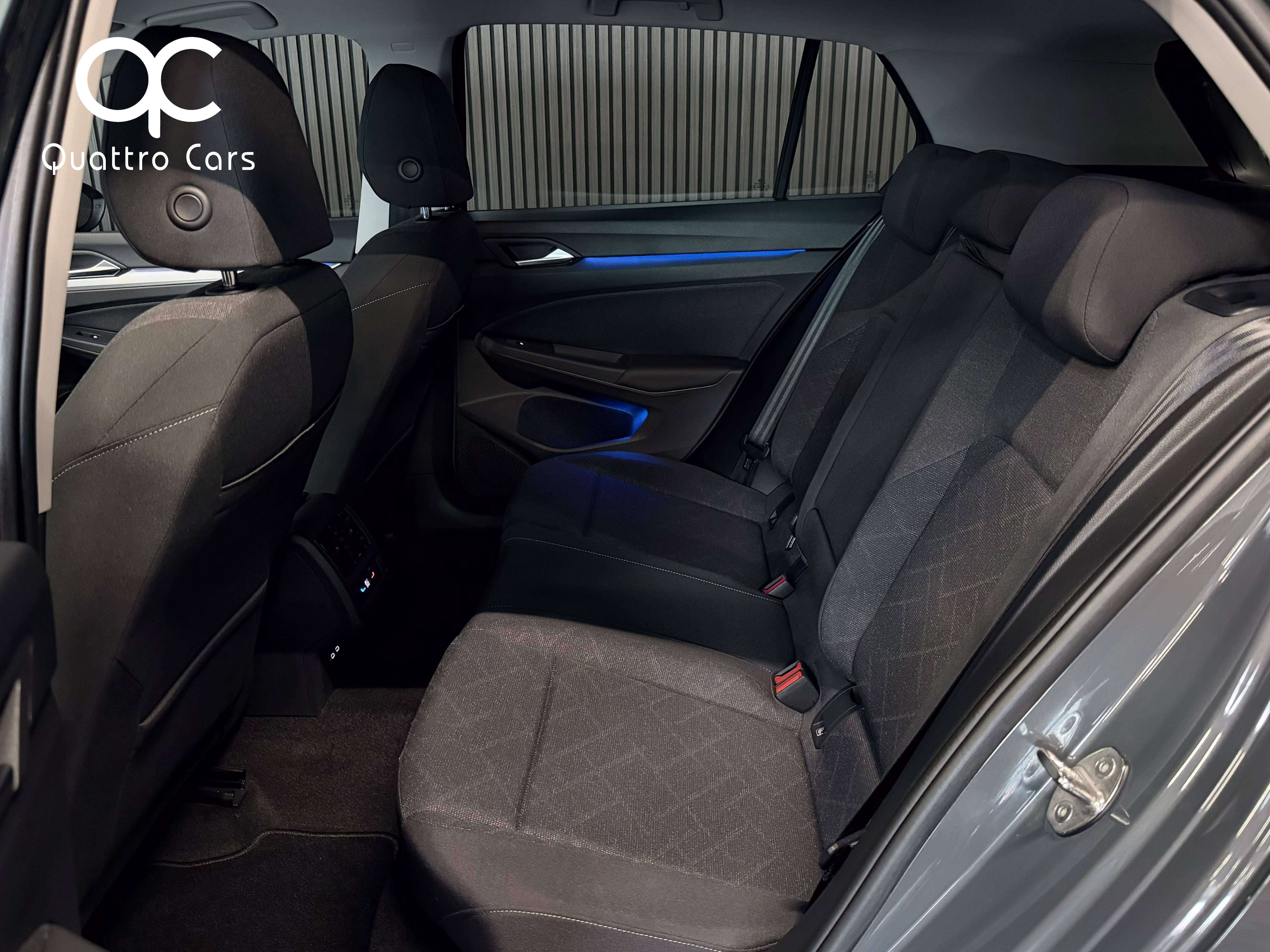 Volkswagen Golf 1.0 TSI / 1e main / Gps / Car play / Led / Sièges chauffants