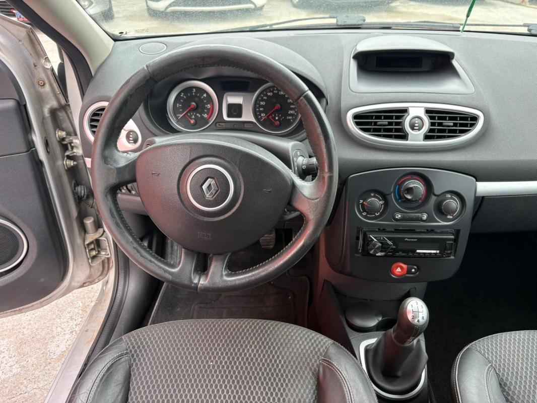 Renault Clio III 1.5L DCI 68 CHV IDEAL POUR JEUNE PERMIS | ENTIÈREMENT RÉVISÉE ET GARANTIE 12 MOIS