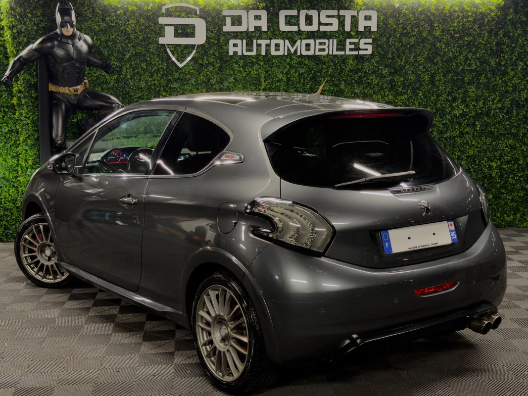 Peugeot 208 GTI 1.6 THP 200 Cv - VENTE EN ETAT / FRAIS A PREVOIR LIRE L ANNONCE