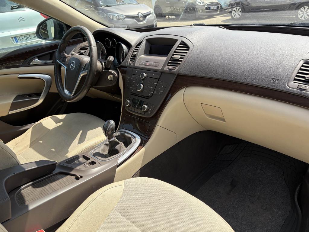 Opel Insignia Sports Tourer 2.0 CDTI FAP - 130 BVA BREAK Cosmo PHASE 1