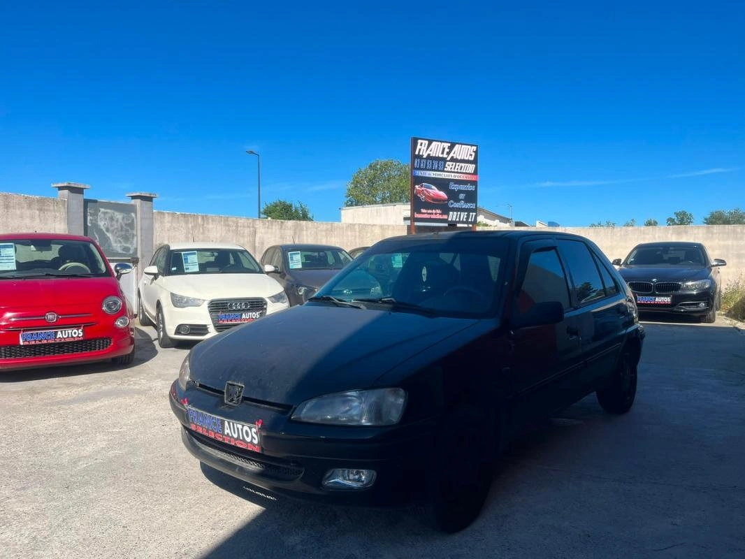 Peugeot 106 1.1 60 CH 5 PORTES - ESSENCE TRÈS FIABLE ENTIÈREMENT RÉVISÉE ET GARANTIE