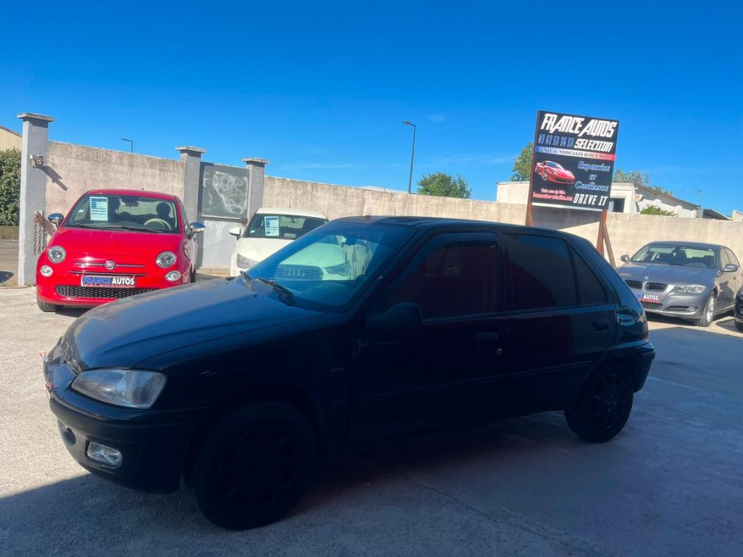 Peugeot 106 1.1 60 CH 5 PORTES - ESSENCE TRÈS FIABLE ENTIÈREMENT RÉVISÉE ET GARANTIE