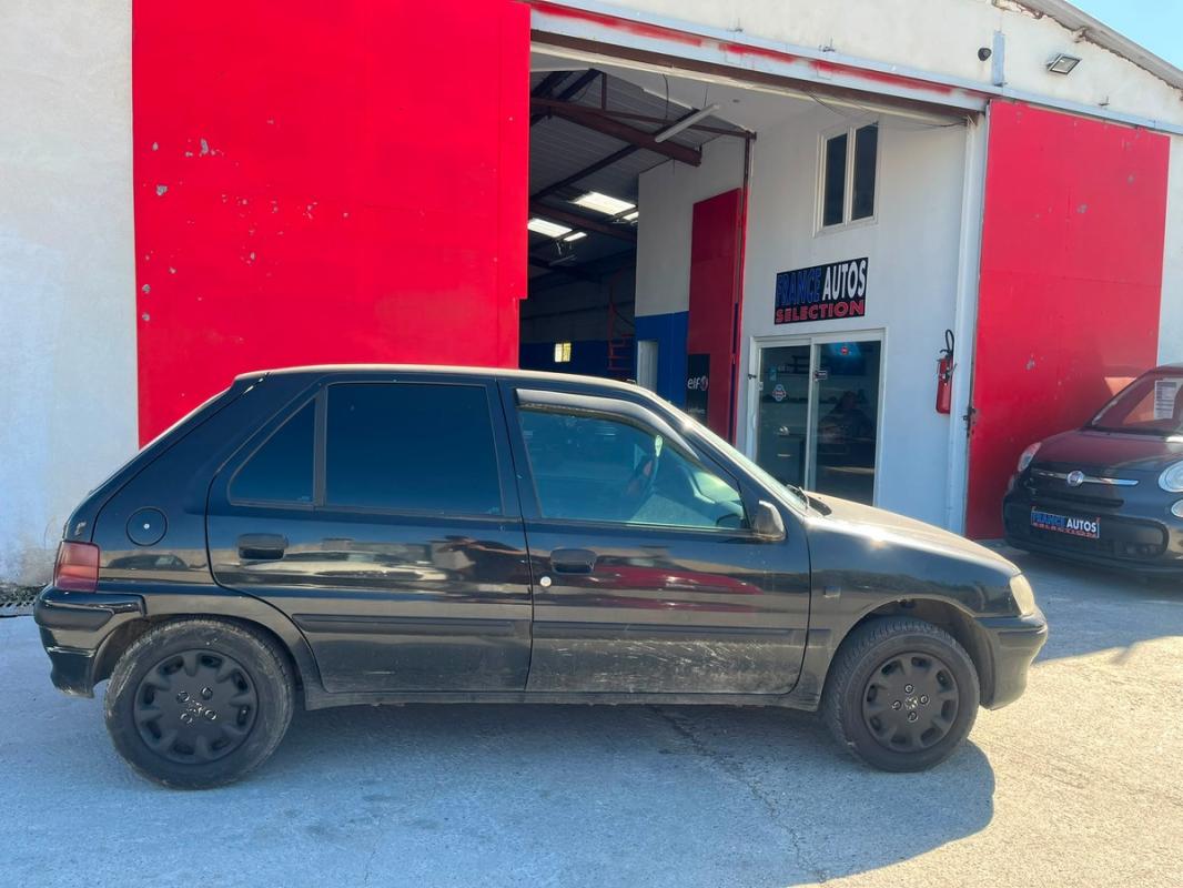 Peugeot 106 1.1 60 CH 5 PORTES - ESSENCE TRÈS FIABLE ENTIÈREMENT RÉVISÉE ET GARANTIE