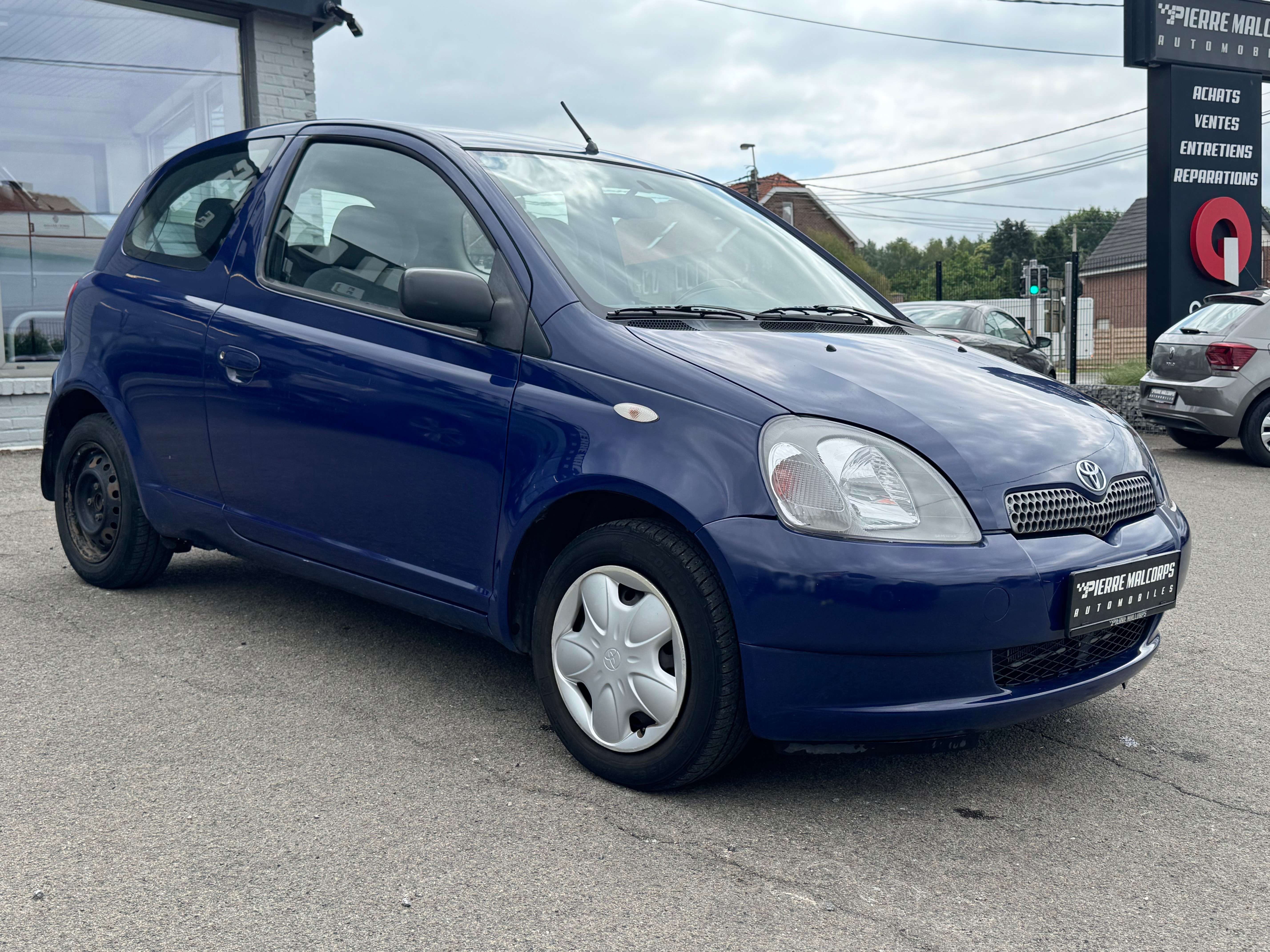 Toyota Yaris 1.3i VVT-i 16v Linea Sol / MARCHAND / EXPORT