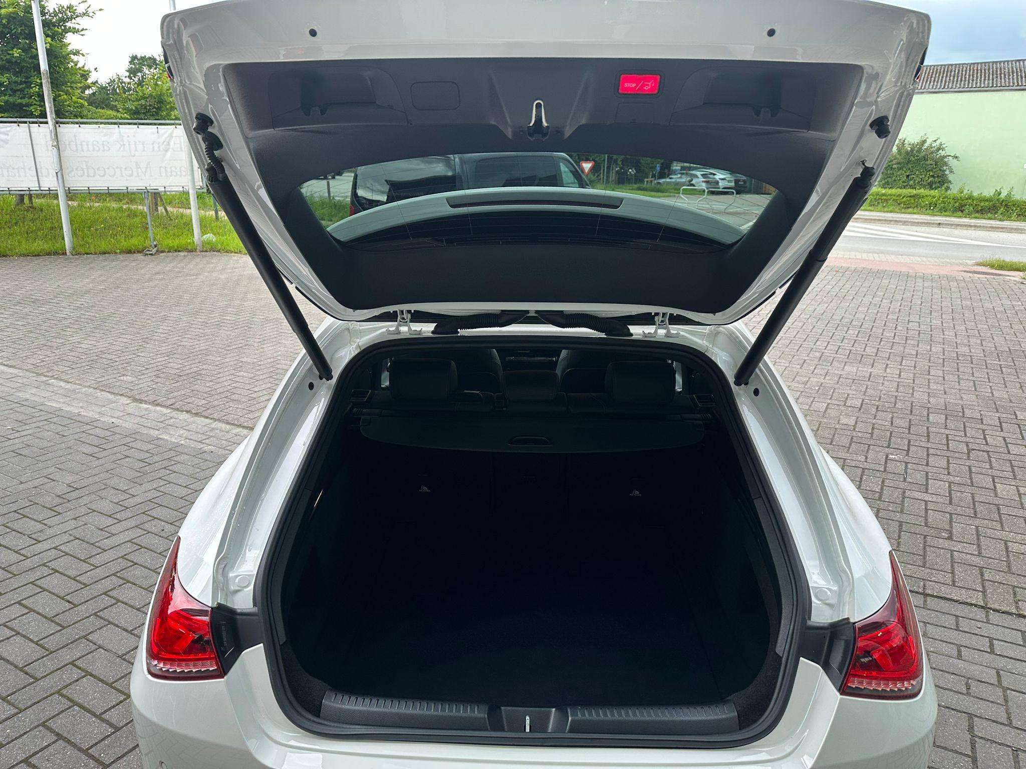Mercedes-Benz CLA 180 Shooting Brake CLA Business Line