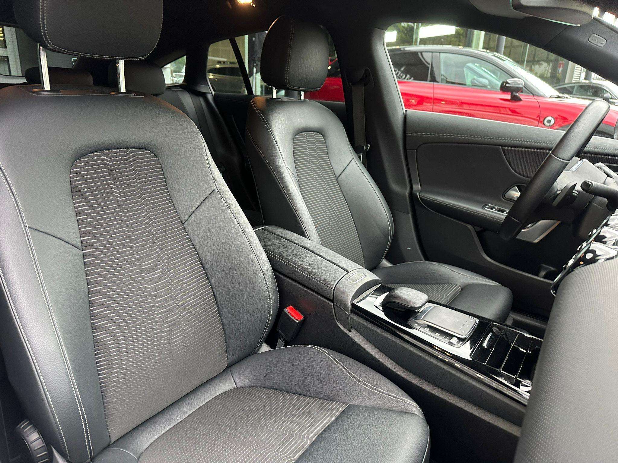 Mercedes-Benz CLA 180 Shooting Brake CLA Business Line