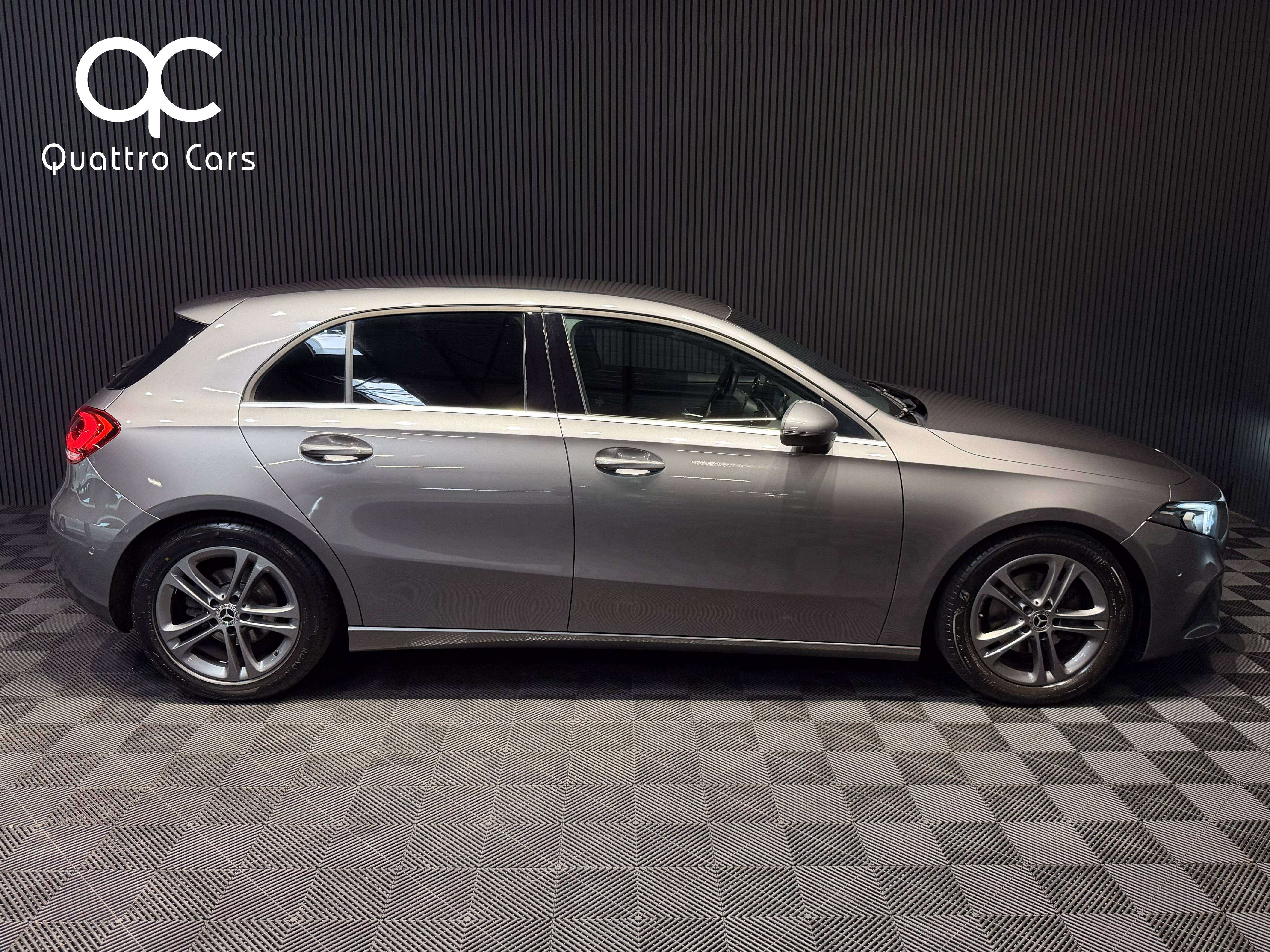 Mercedes-Benz A 160 Essence / Double écran / Led / Gps / Camera / 2019
