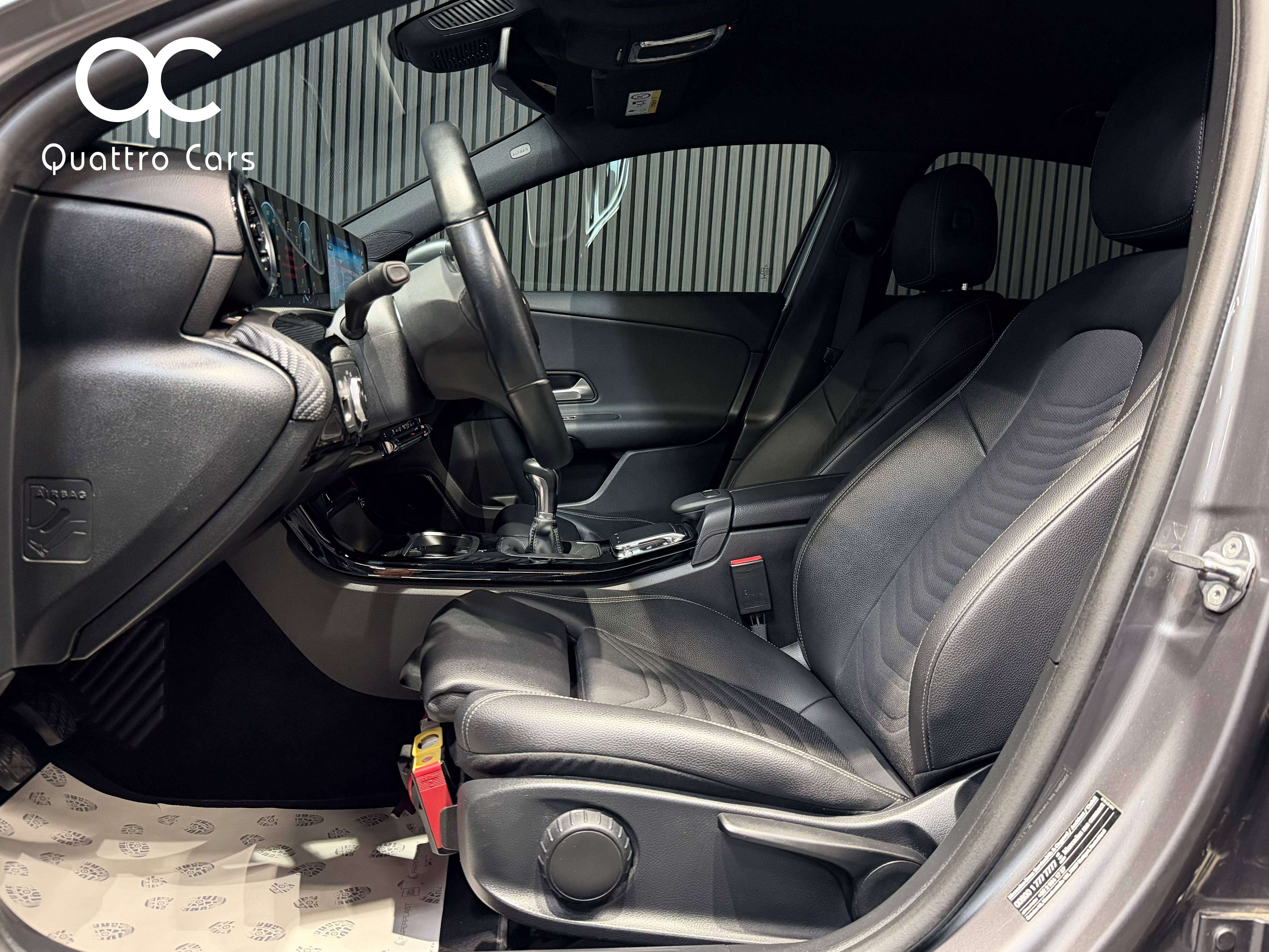 Mercedes-Benz A 160 Essence / Double écran / Led / Gps / Camera / 2019