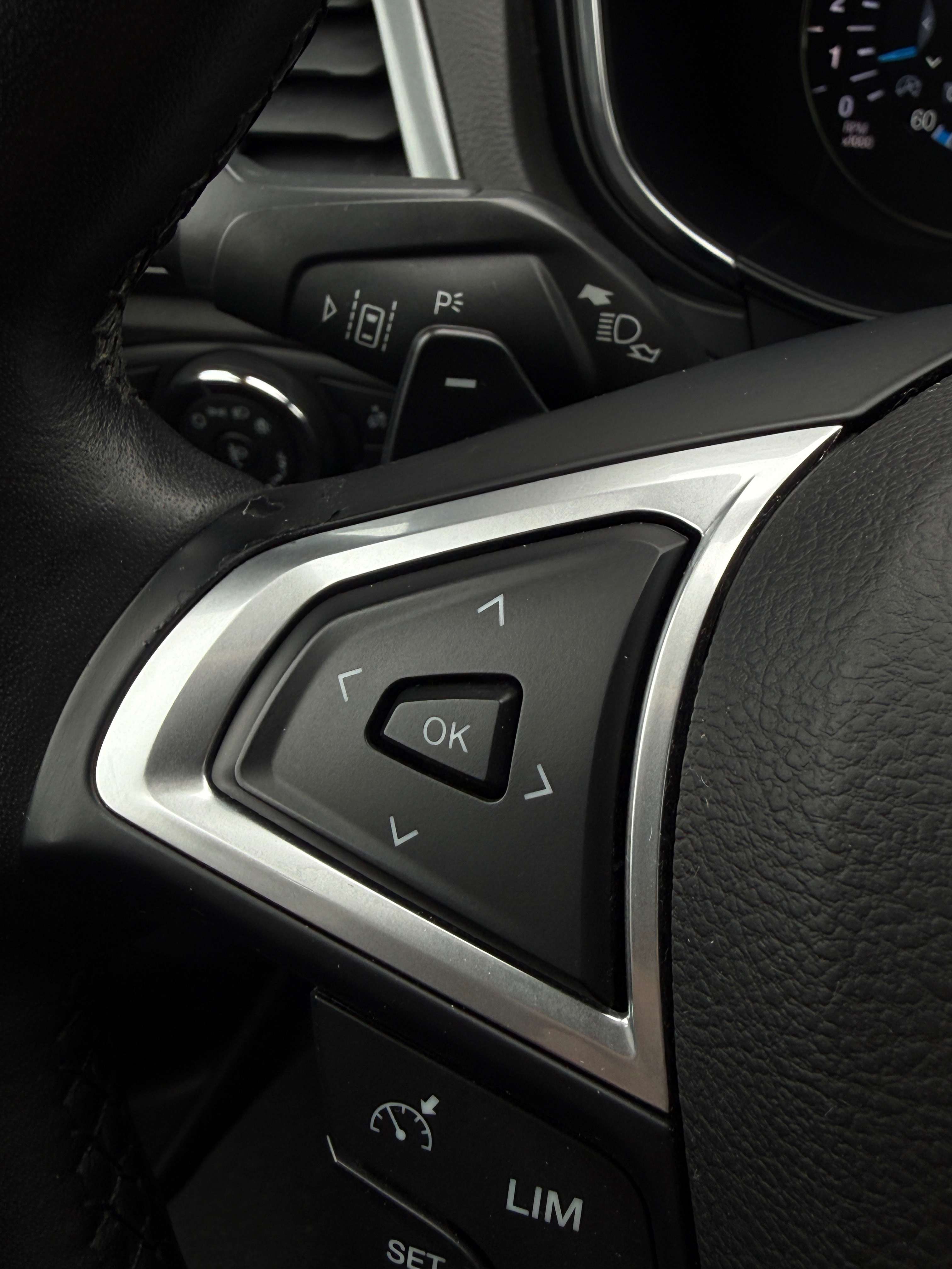 Ford Mondeo Mondeo SW 1.5 EcoBoost Titanium /Navi/Cuir/Pano/Led/Cam./Garantie/