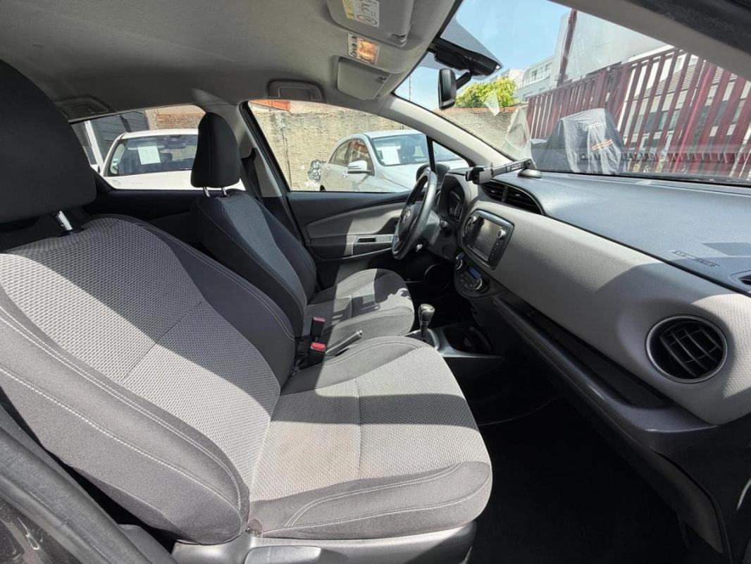 Toyota Yaris 1.5 VVTI 100H 75 HYBRID FULL-HYBRID DYNAMIC BVA