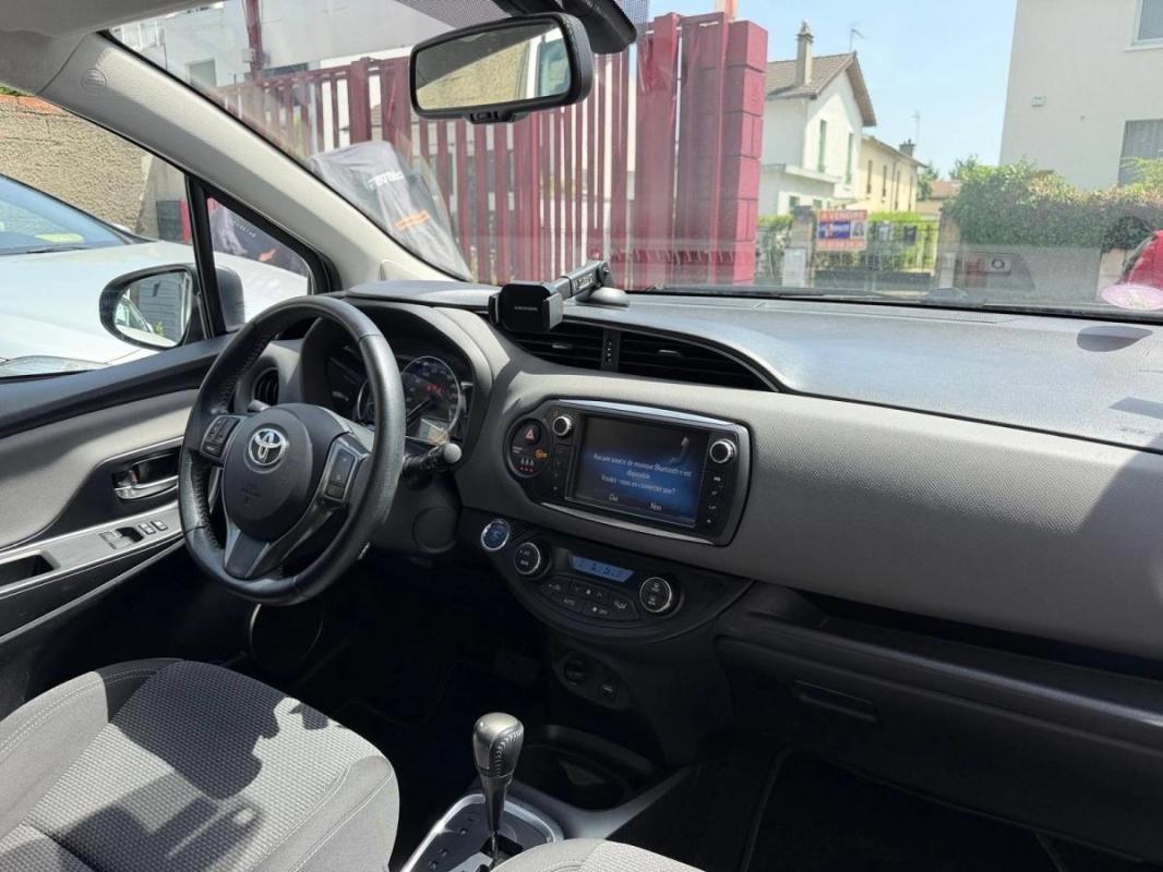 Toyota Yaris 1.5 VVTI 100H 75 HYBRID FULL-HYBRID DYNAMIC BVA