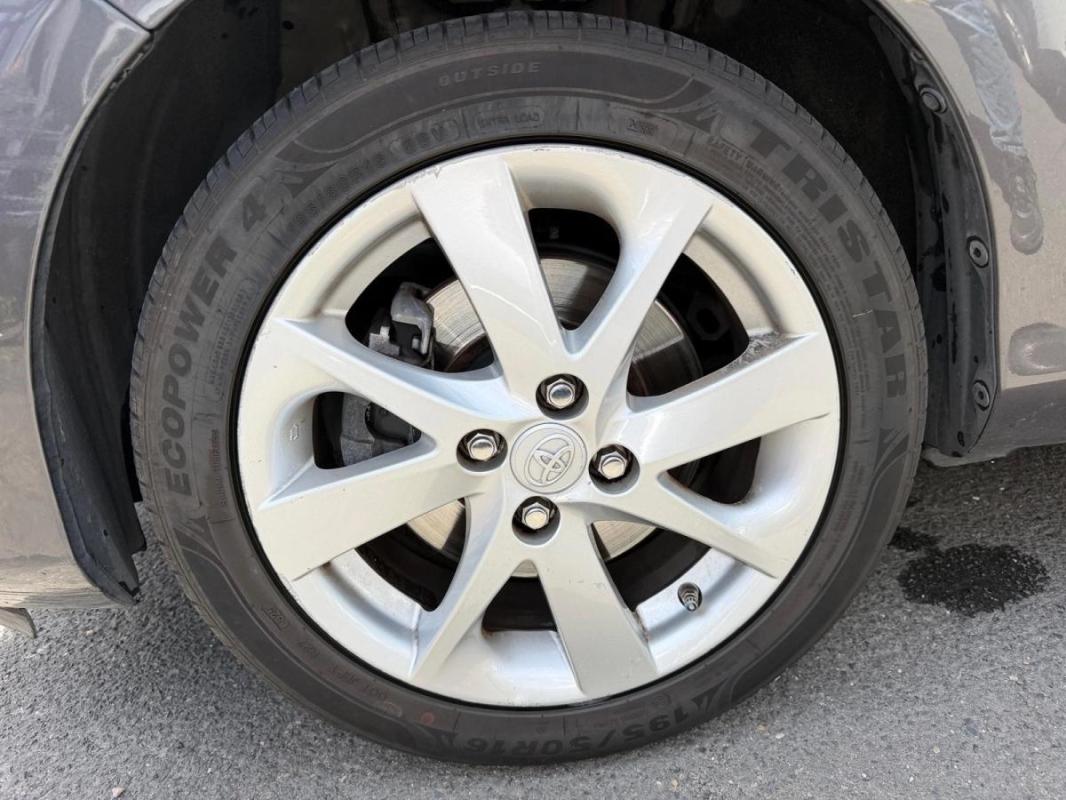 Toyota Yaris 1.5 VVTI 100H 75 HYBRID FULL-HYBRID DYNAMIC BVA