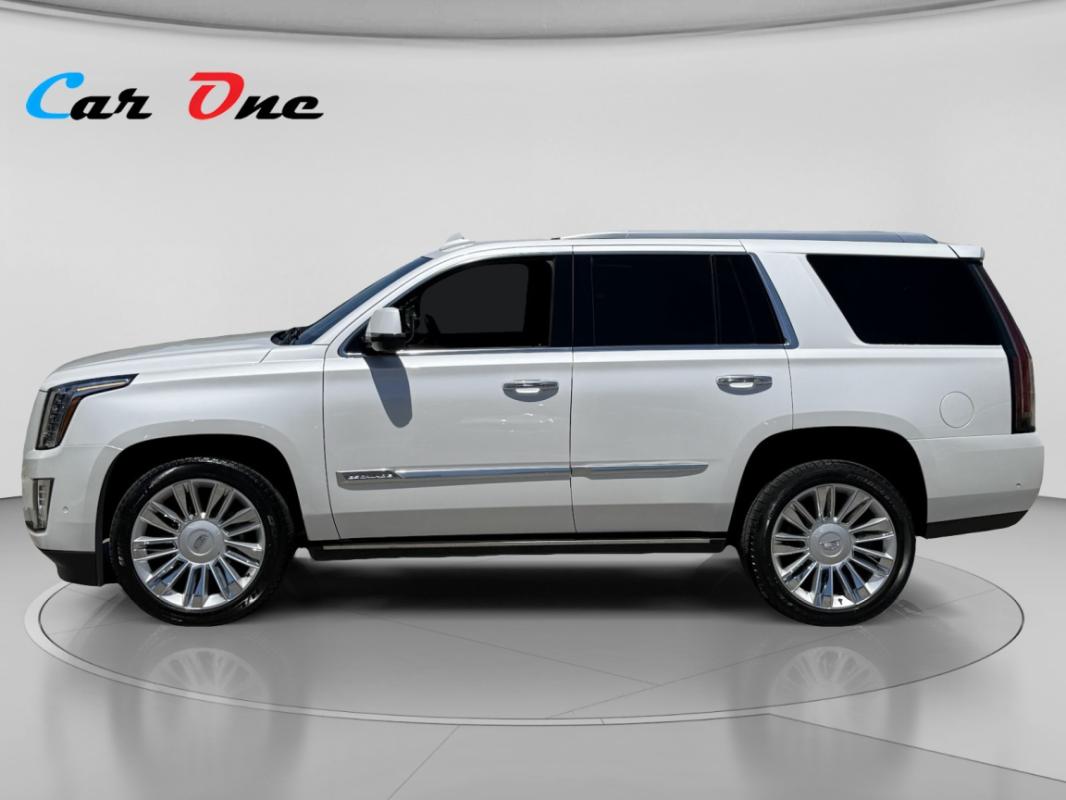 Cadillac Escalade 6.2 V8 426 AWD Platinium - Véhicule Français