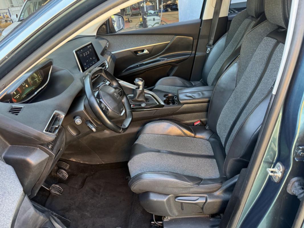 Peugeot 5008 1.6 BlueHDi 120ch SetS BVM6 Allure 7 Places