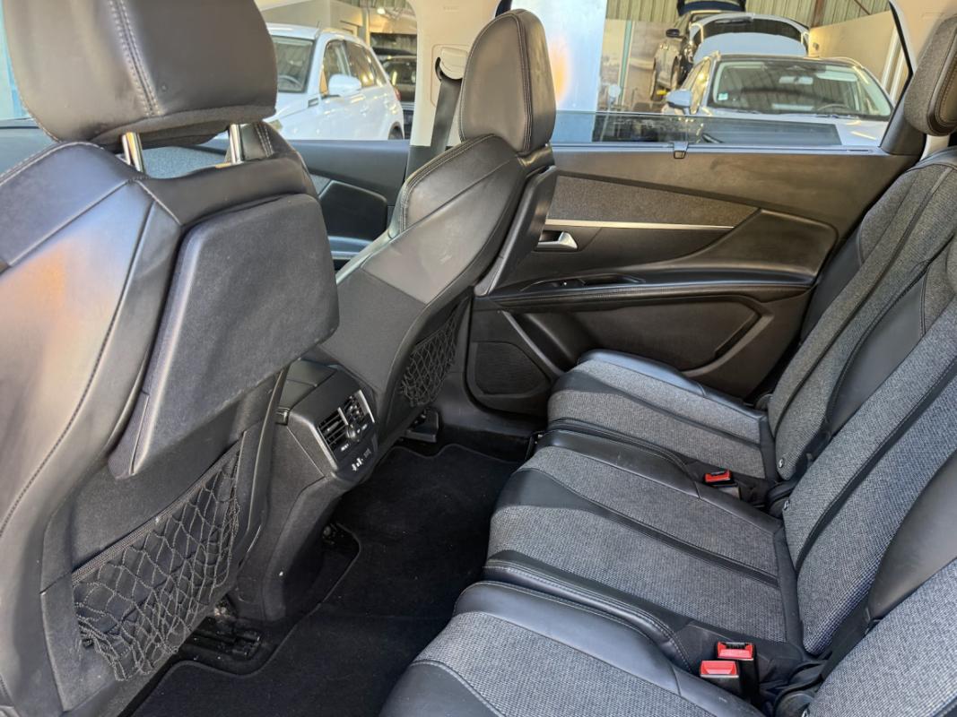 Peugeot 5008 1.6 BlueHDi 120ch SetS BVM6 Allure 7 Places