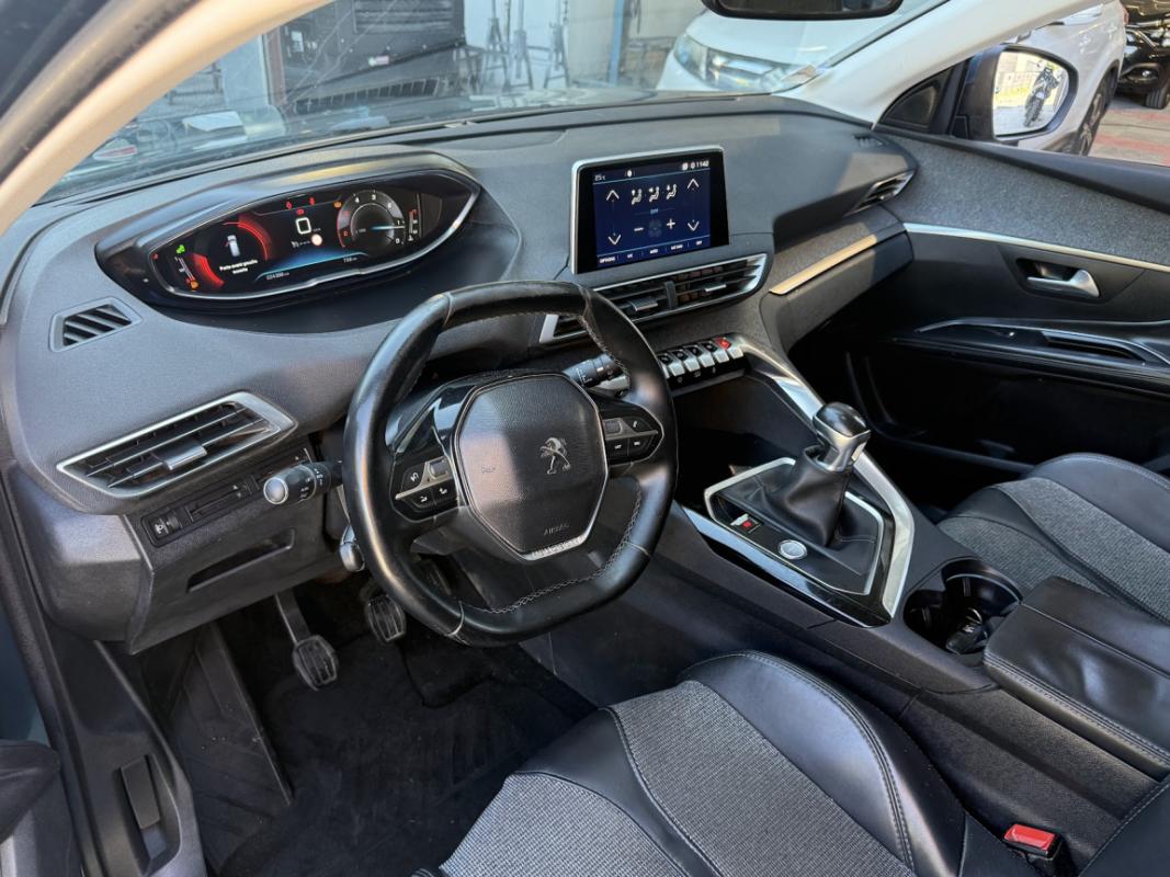 Peugeot 5008 1.6 BlueHDi 120ch SetS BVM6 Allure 7 Places