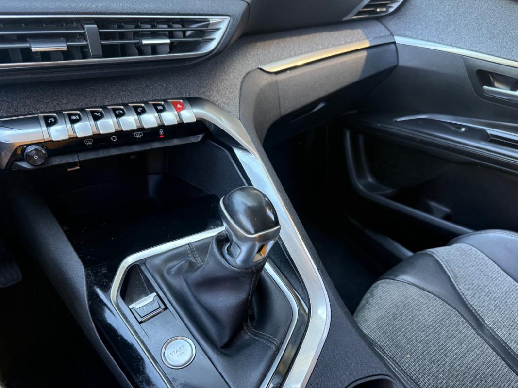 Peugeot 5008 1.6 BlueHDi 120ch SetS BVM6 Allure 7 Places