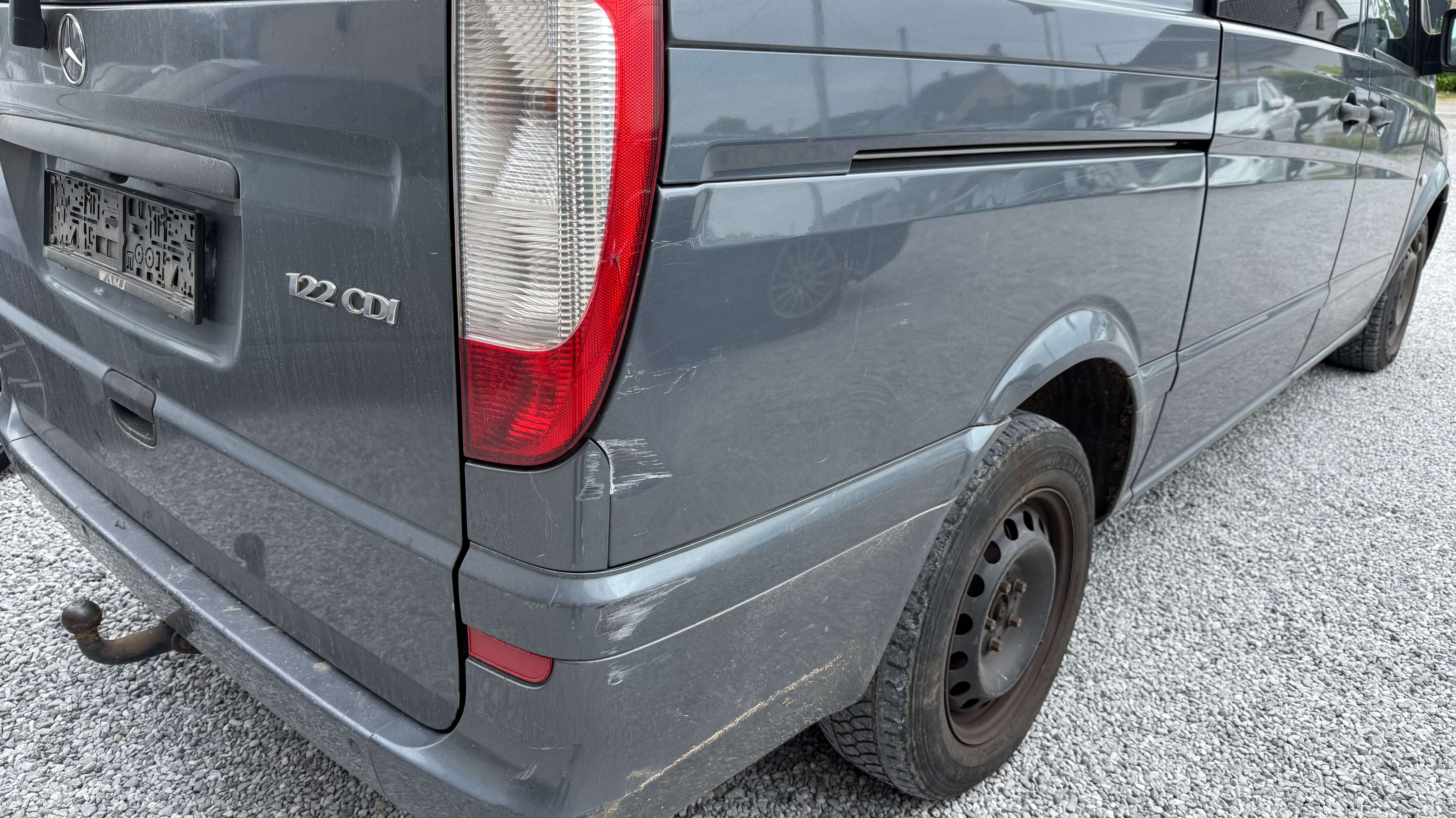 Mercedes-Benz Vito Vito 3.0 CDI V6 6 PLACES NAVI CUIR VENTE PROFESSIONNEL