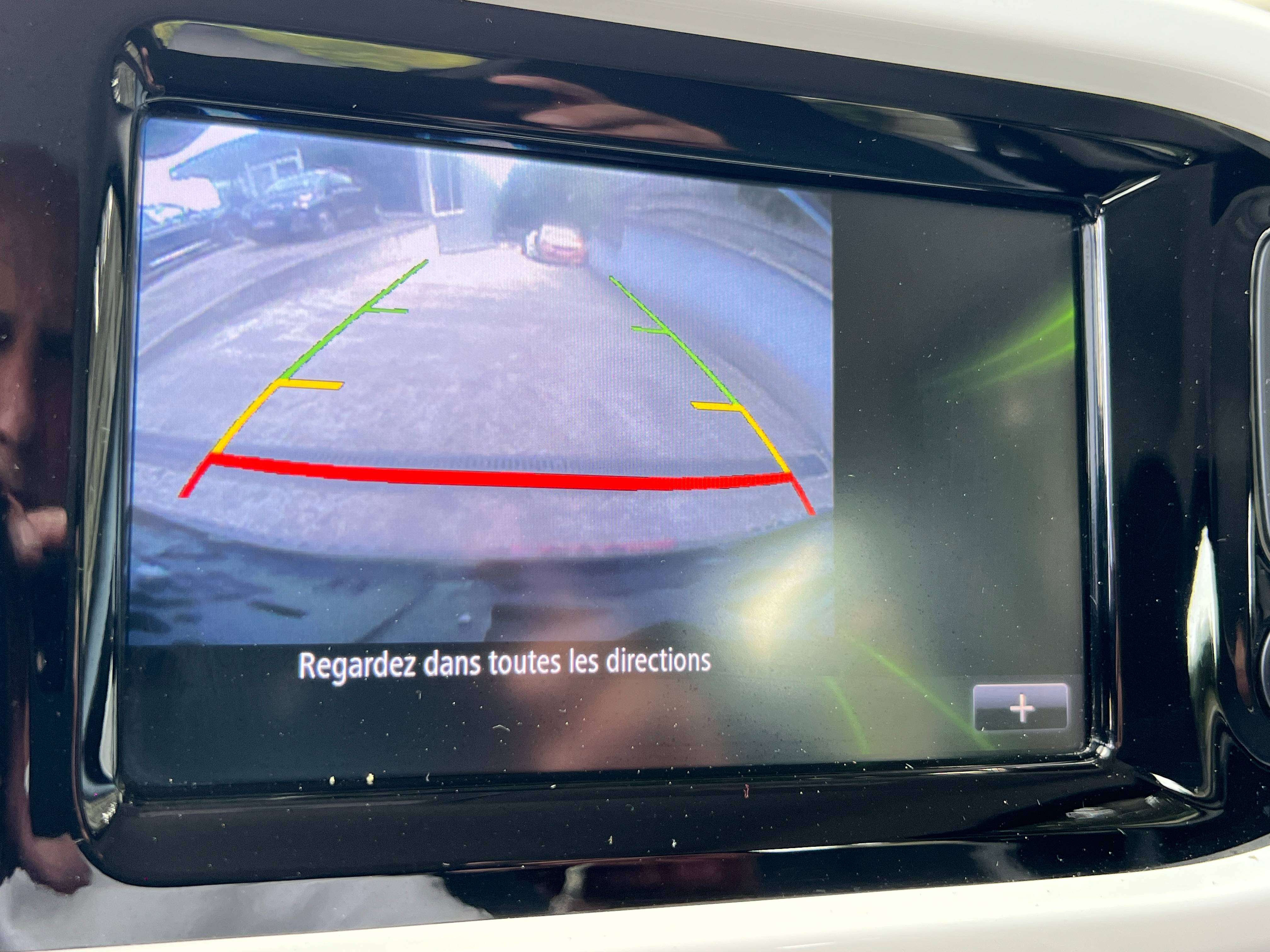 Renault Twingo 0.9 TCe Intens EDC Automatique ( airco navigation camera ect)