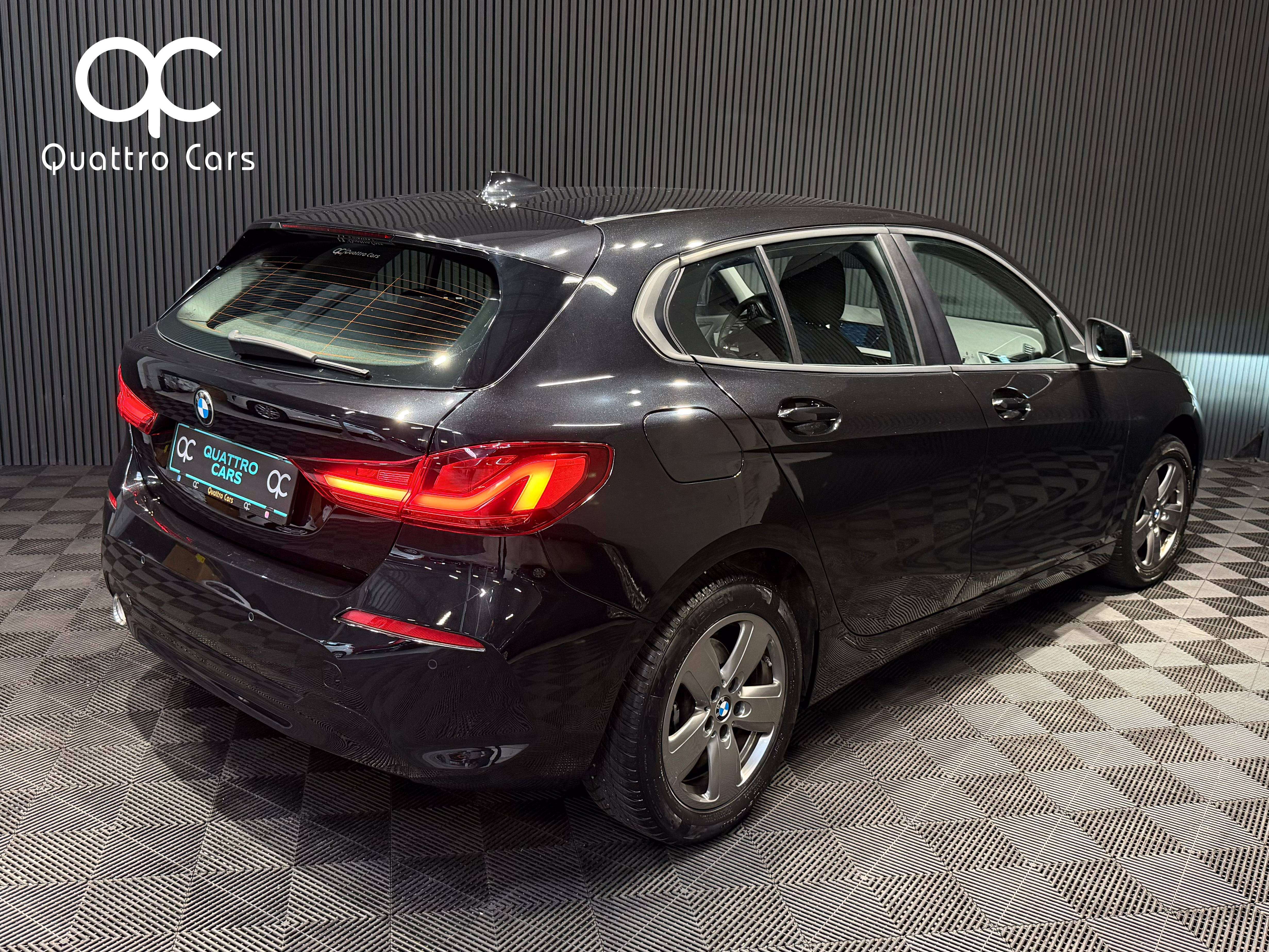 BMW 116 dA / Boite auto / Gps / Car play / Led