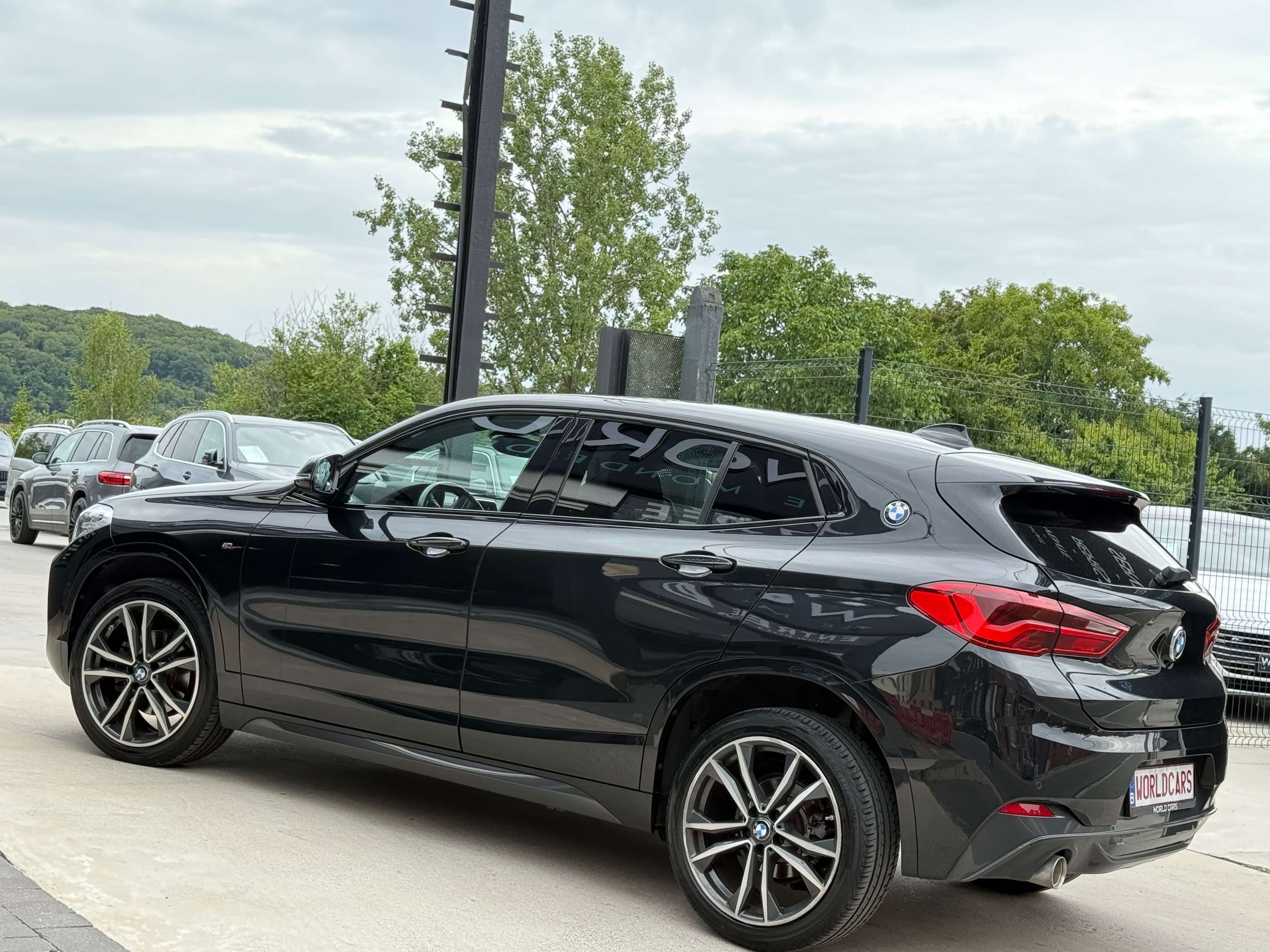 BMW X2 1.5iA sDrive18 PACK M - NAVIGATION - FRONT ASSIST - PARK ASSIST - GARANTIE 12MOIS