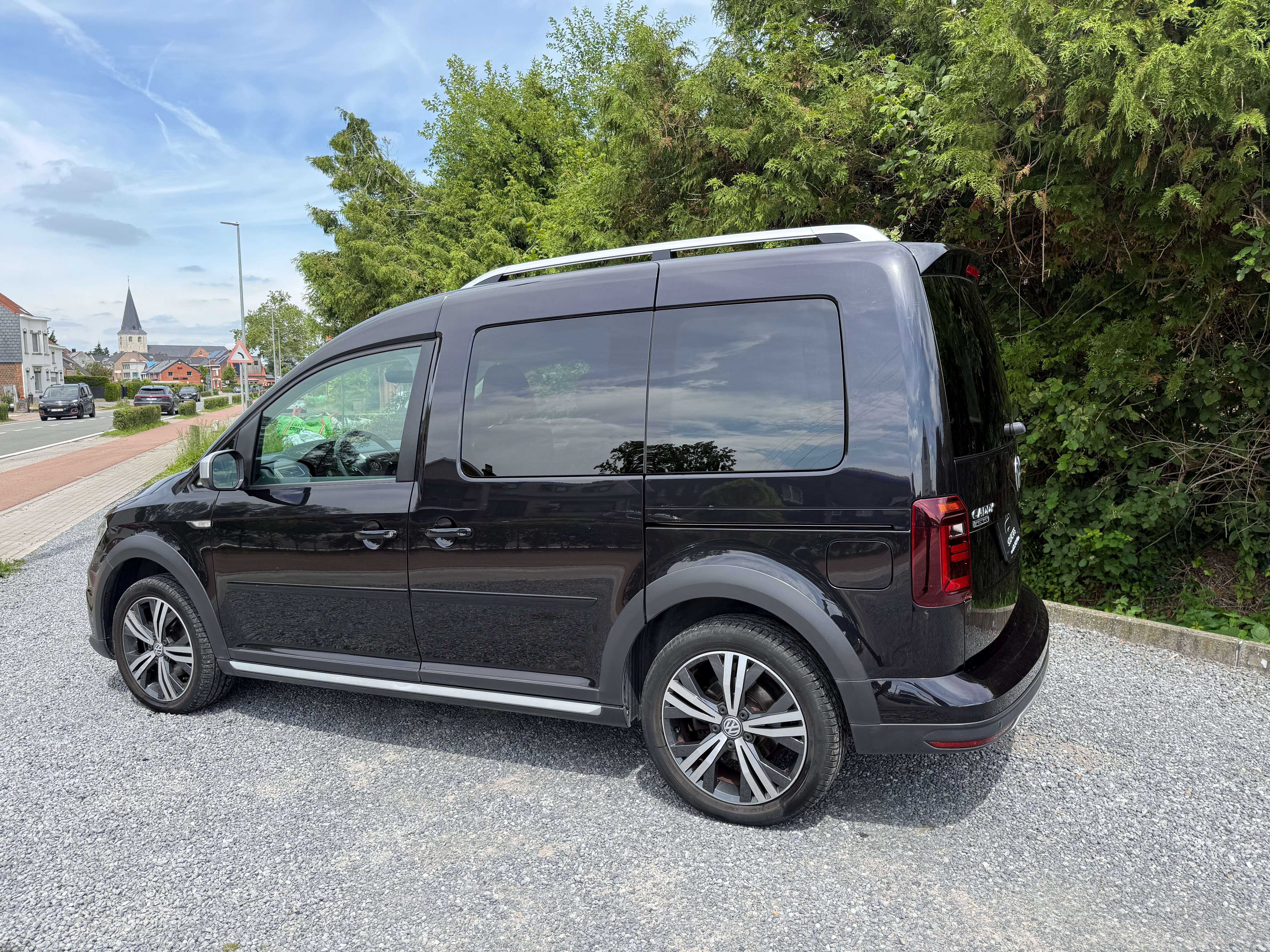 Volkswagen Caddy Alltrack 2.0 TDi DSG * EURO 6b * LICHTE VRACHT