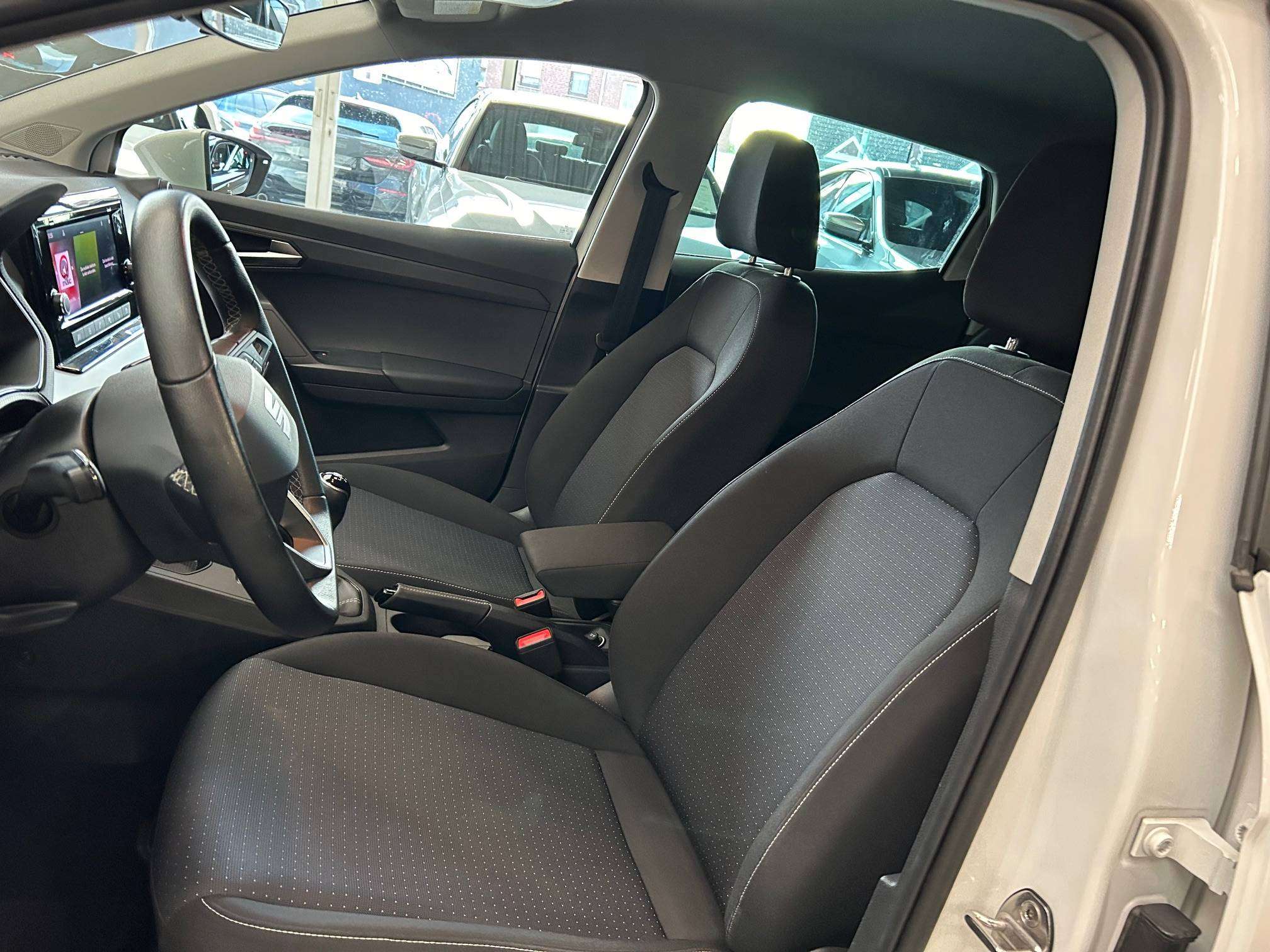 SEAT Ibiza 1.0 TSI Alu15"/Carplay/Pdc/Cruise/Led *1j garantie*