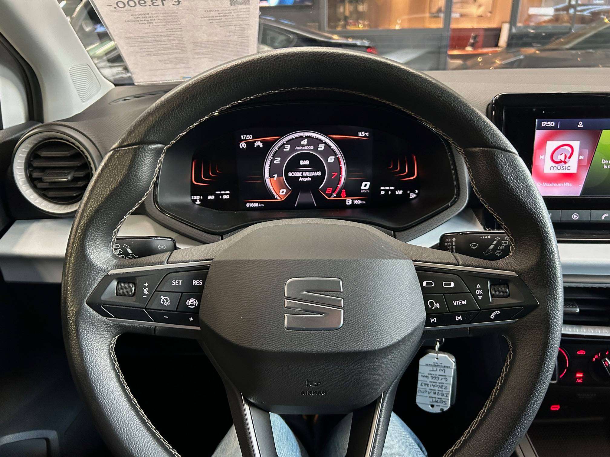 SEAT Ibiza 1.0 TSI Alu15"/Carplay/Pdc/Cruise/Led *1j garantie*