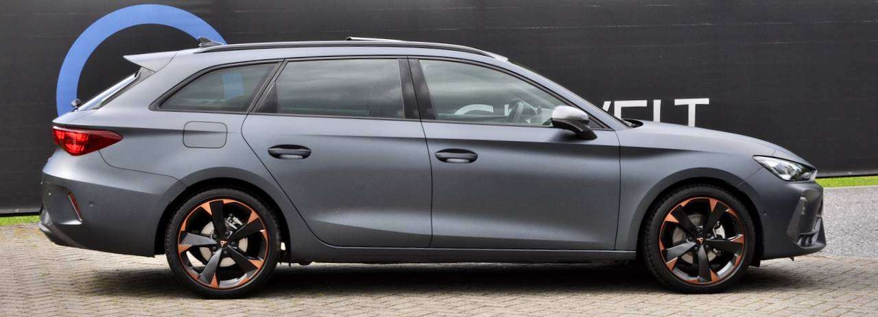 CUPRA Leon VZ ST PANO SENNHEISER CARPLAY SFEERVERLICHTING FULL OPTION