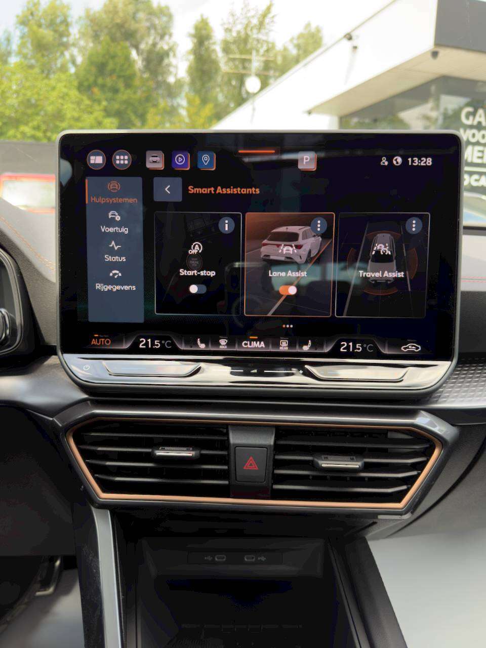 CUPRA Leon VZ ST PANO SENNHEISER CARPLAY SFEERVERLICHTING FULL OPTION