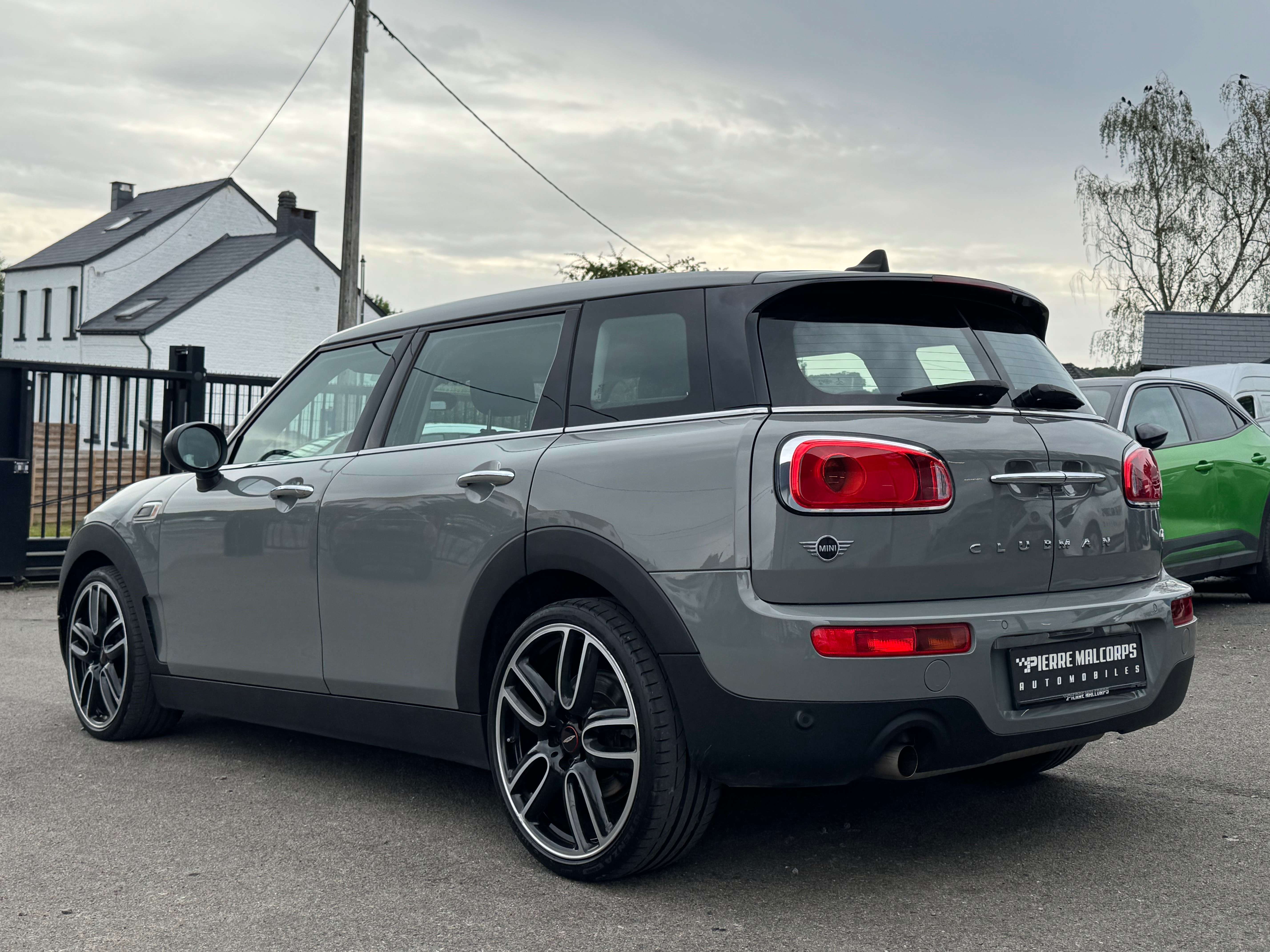 MINI One Clubman 1.5 OPF / NAV / AIRCO / CARPLAY / CRUISE / 19"