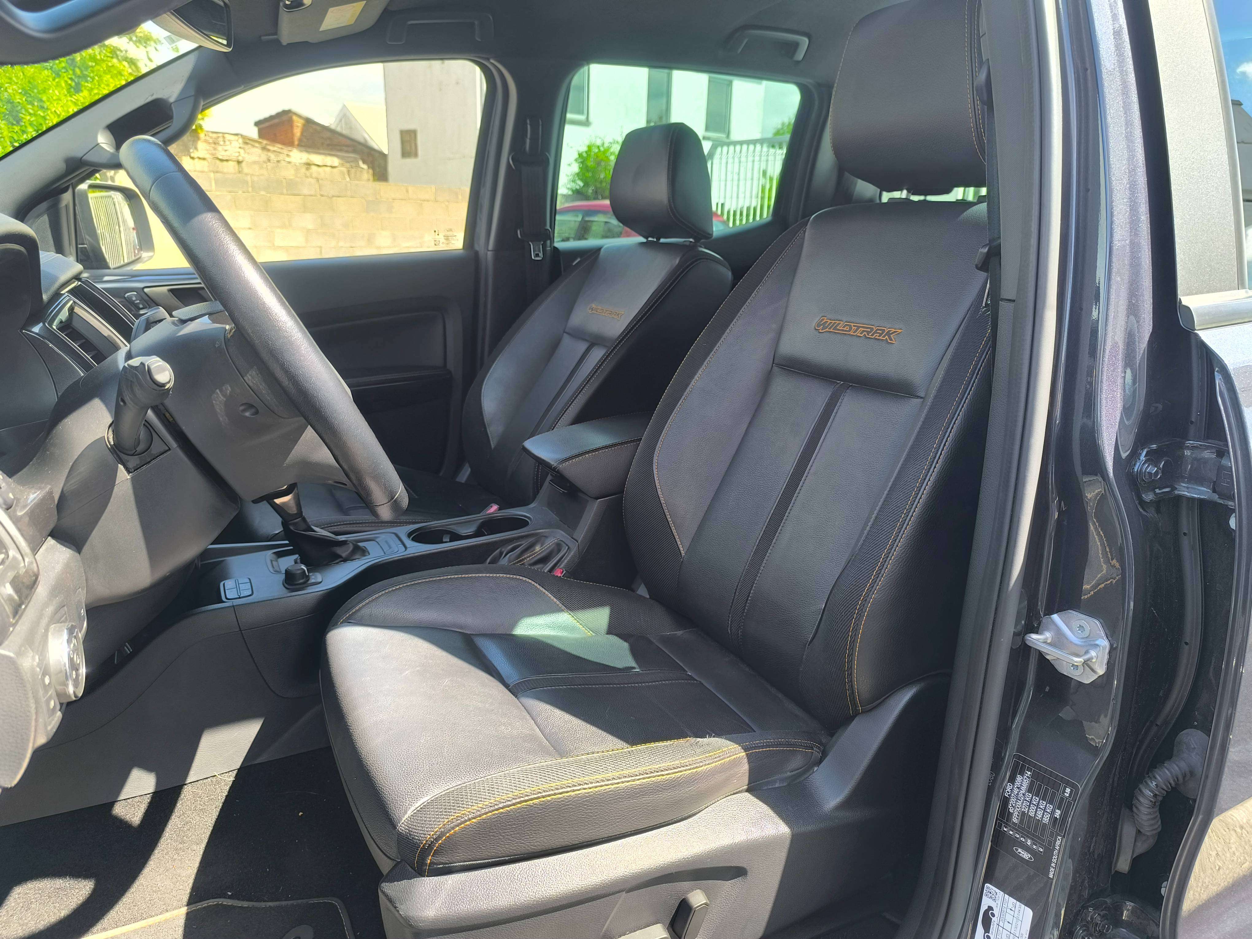 Ford Ranger 2.0TDCI 218CV WILDTRAK NEW MODEL TVA COMPRIS FULL