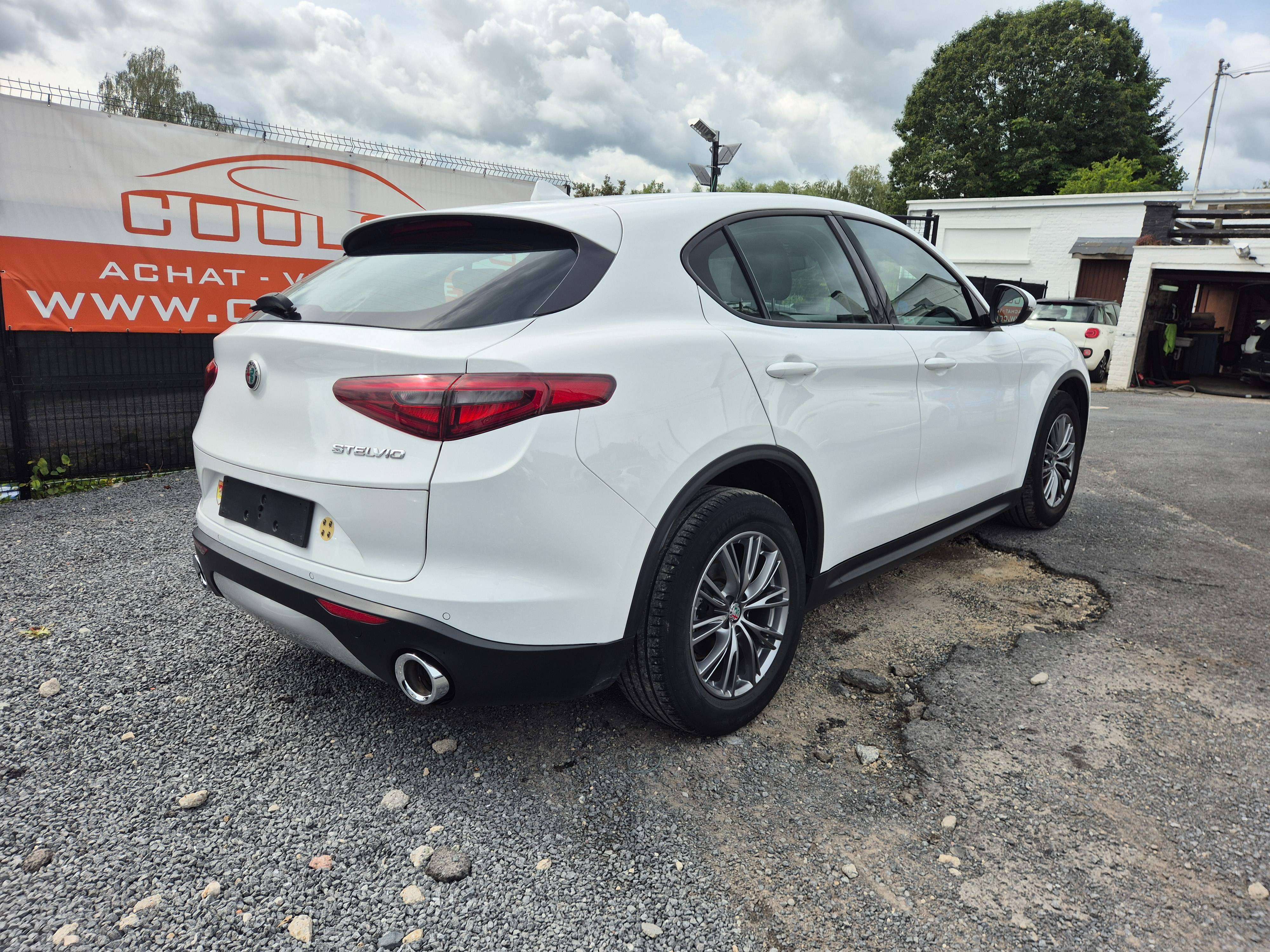 Alfa Romeo Stelvio 2.2 JTD Super - EU6 - GARANTIE 1AN -