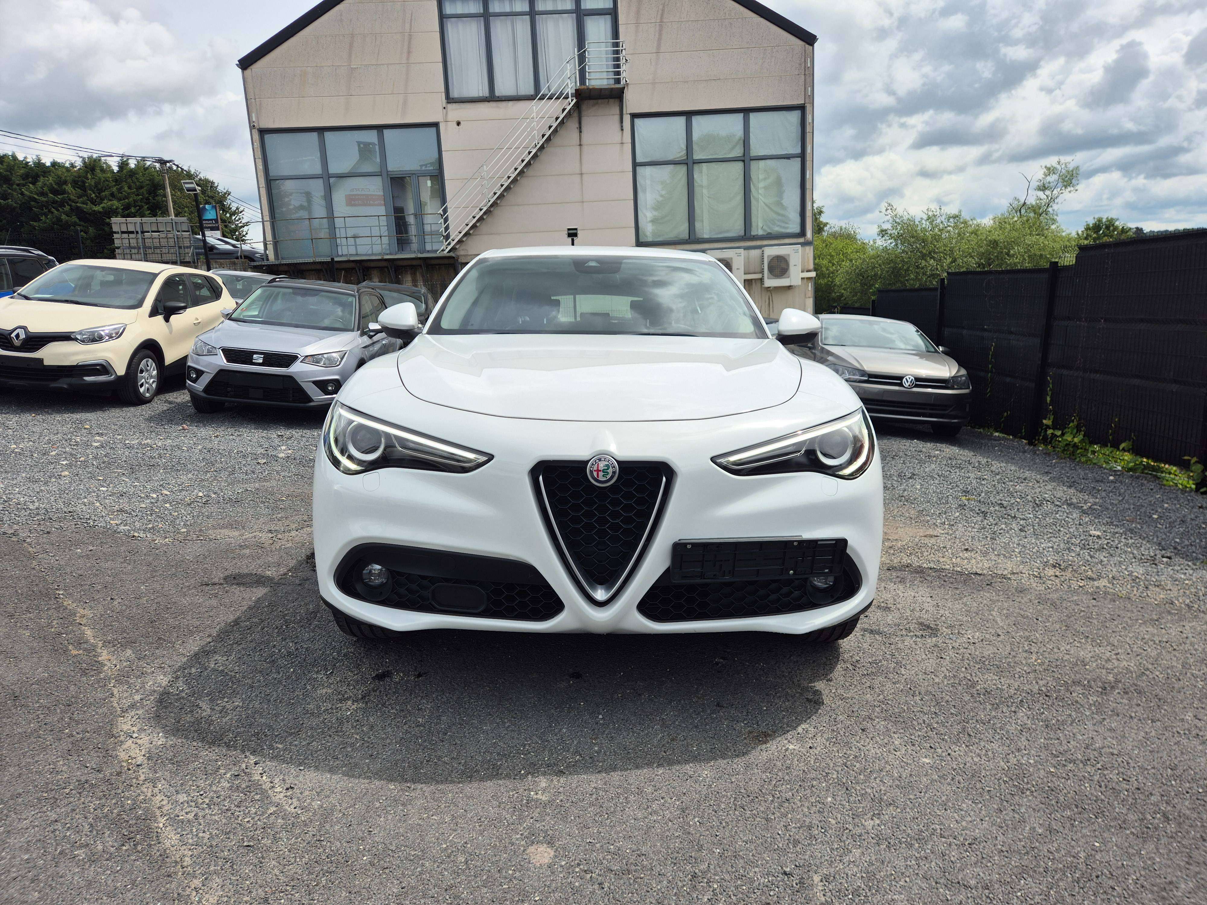 Alfa Romeo Stelvio 2.2 JTD Super - EU6 - GARANTIE 1AN -