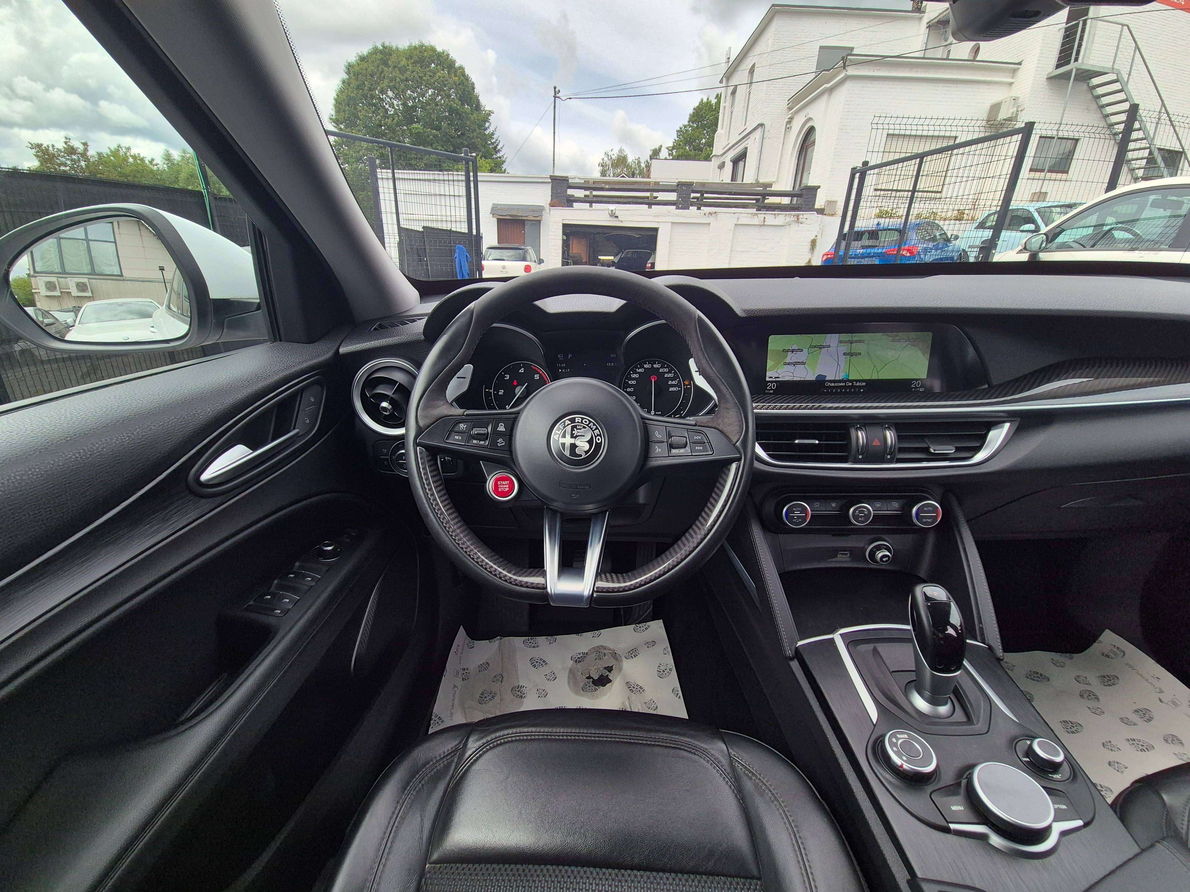 Alfa Romeo Stelvio 2.2 JTD Super - EU6 - GARANTIE 1AN -