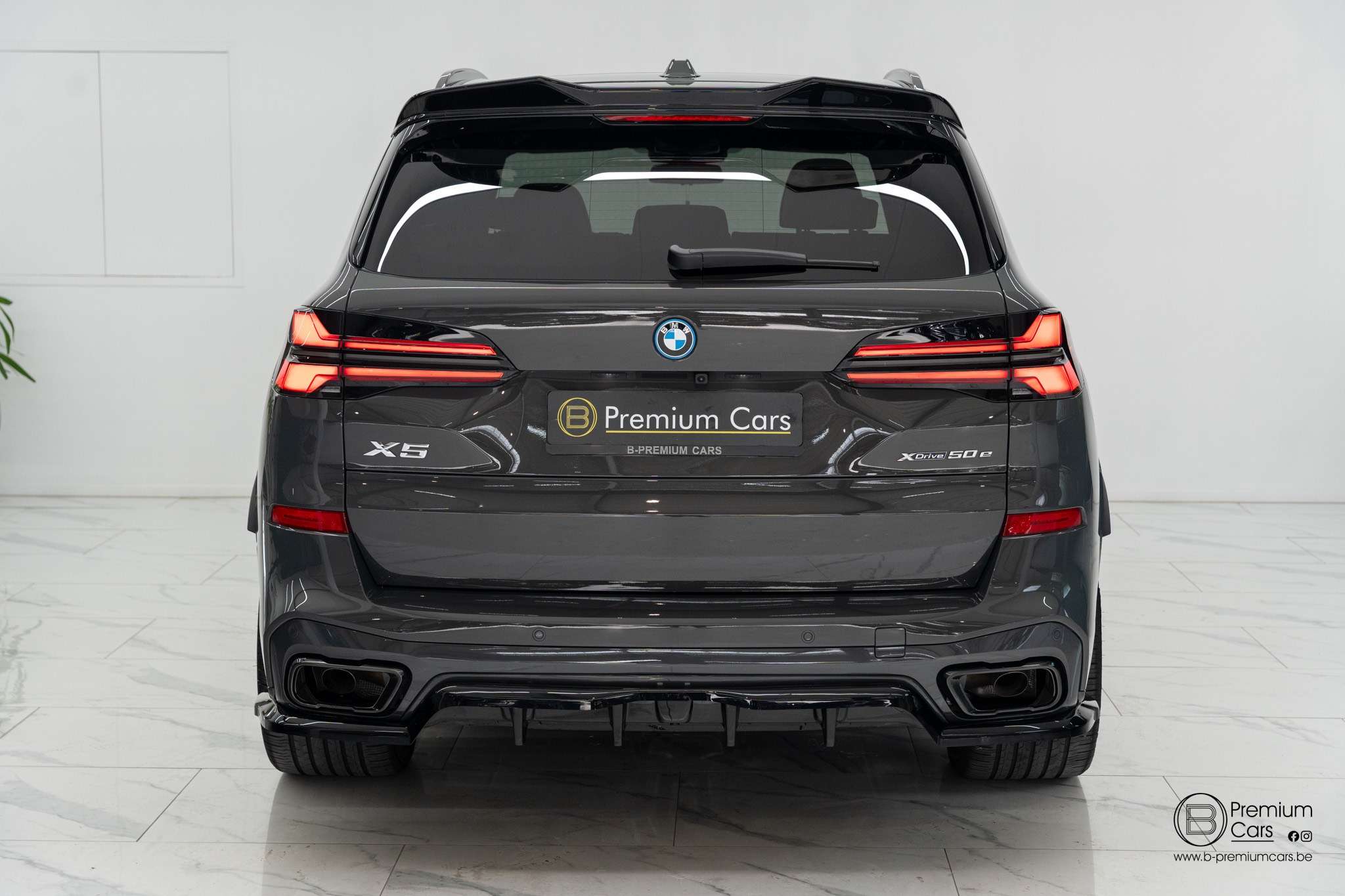 BMW X5 xDrive50e hybrid M-Performance bodykit! Pano, H&K, Acc, Hud!