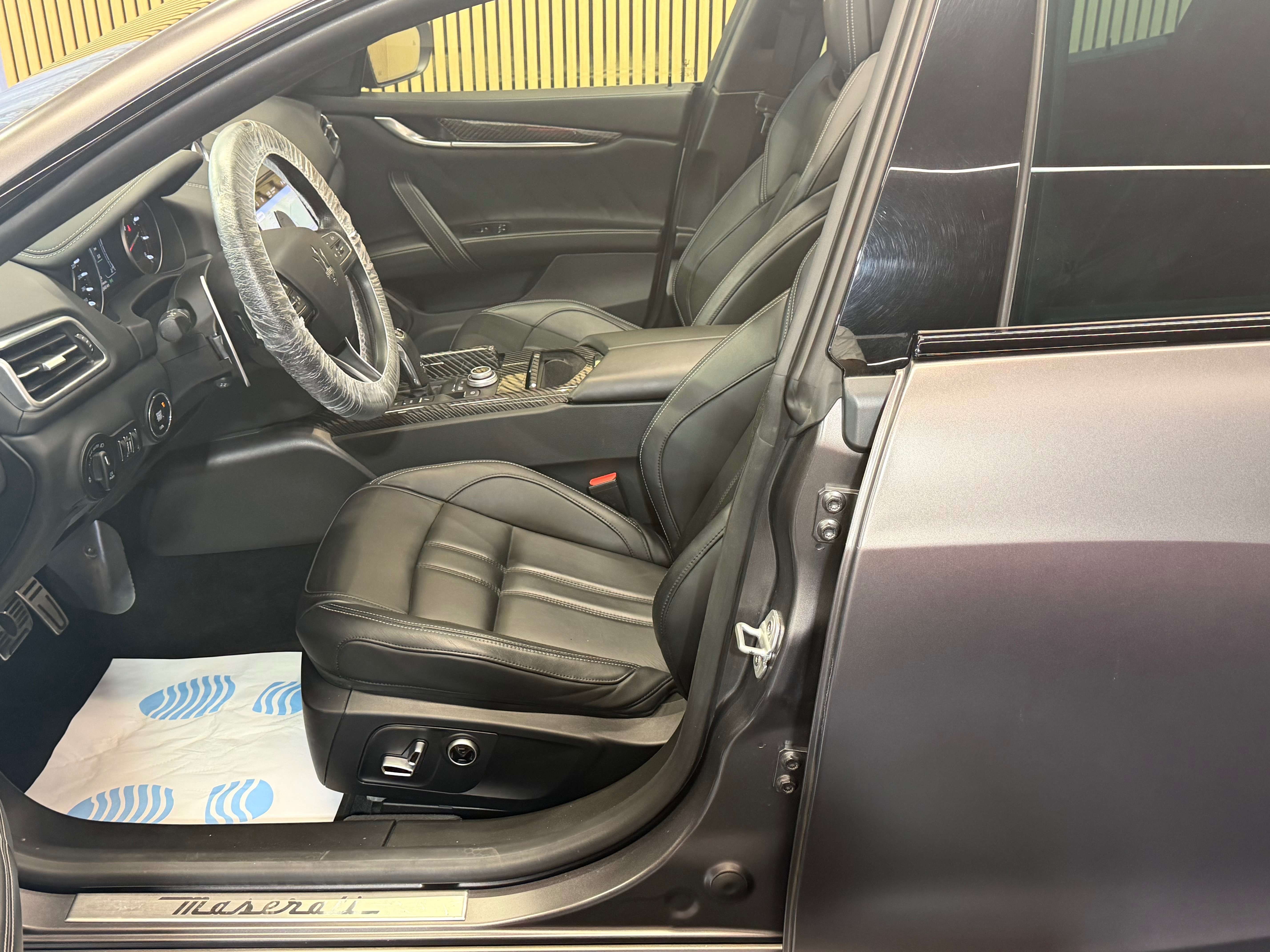 Maserati Ghibli 2.0E SPORT ** GARANTIE 12 MOIS ** 1 ER PROPRIETAIRE **