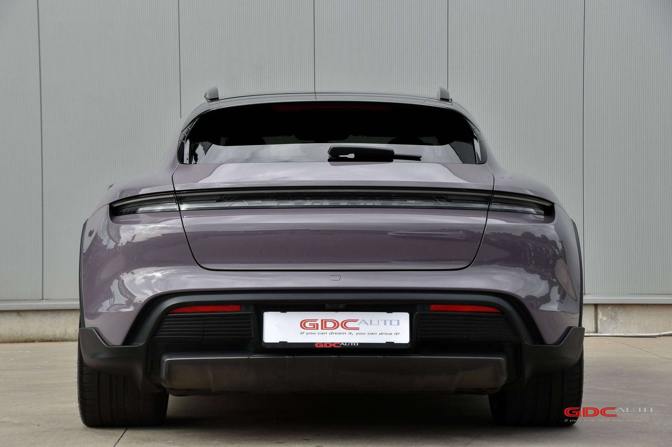 Porsche Taycan Cross Turismo l 4S l Facelift l Night View Assist l Massagestoelen l Adaptive Cruise Control l Camera l Zetelventilatie