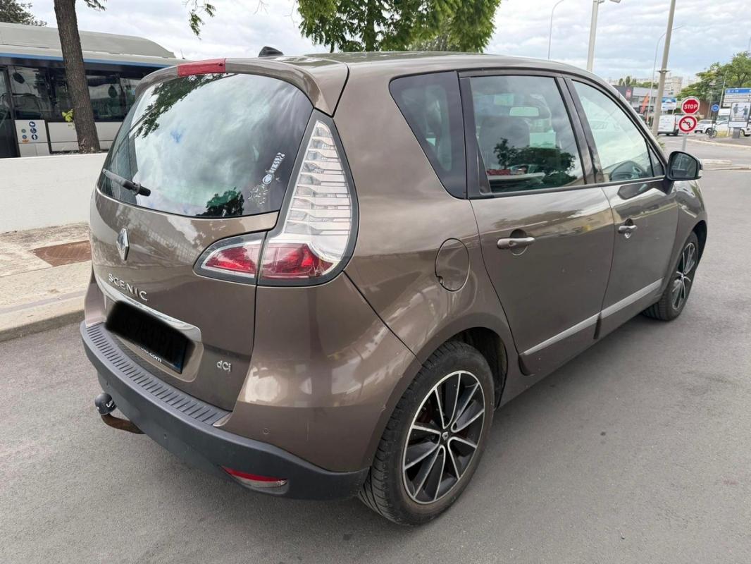Renault Scenic 3 PHASE SUIVI EMBRAYAGE ET DISTRIBUTION FAIT EN MARS 2026 PAIEMENT 4/10 FOIS