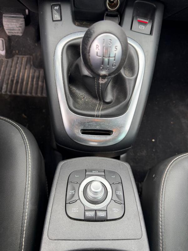 Renault Scenic 3 PHASE SUIVI EMBRAYAGE ET DISTRIBUTION FAIT EN MARS 2026 PAIEMENT 4/10 FOIS