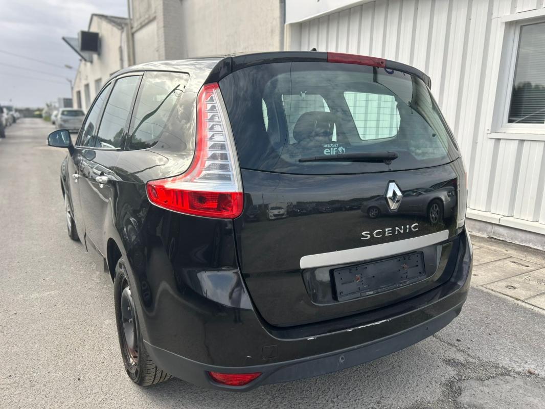 Renault Scenic III Grand Business 2.0 ESSENCE 7 PLACES