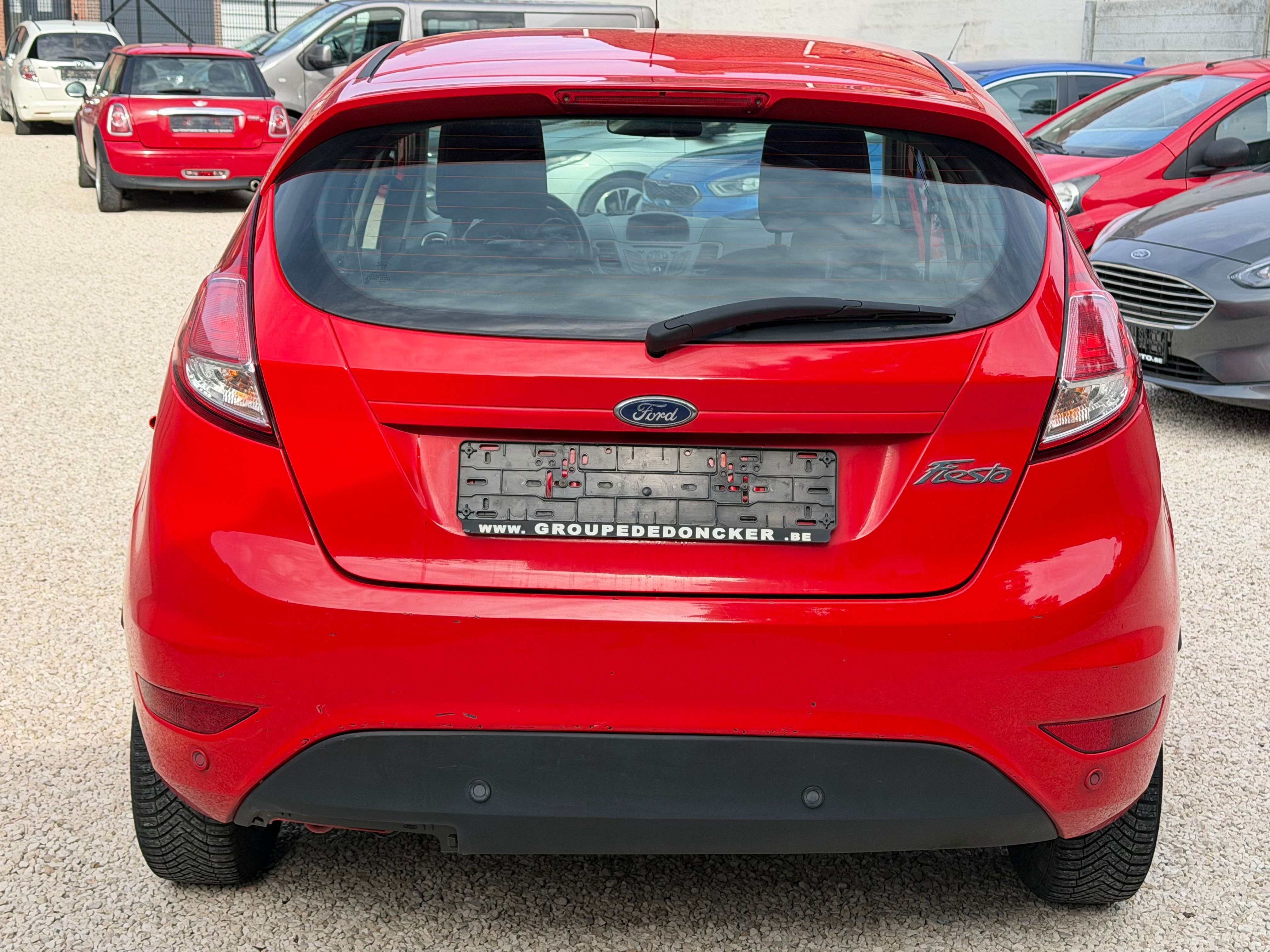 Ford Fiesta Fiesta 1.5 TDCi EURO 6 B / AIRCO / LED / 5 PORTES / DEGAT CARROSSERIE