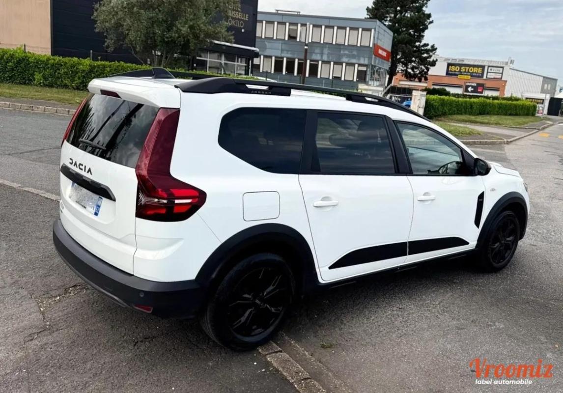 Dacia Jogger 1.6 HYB 140 BVA EXTREME 13325HT 04/2024