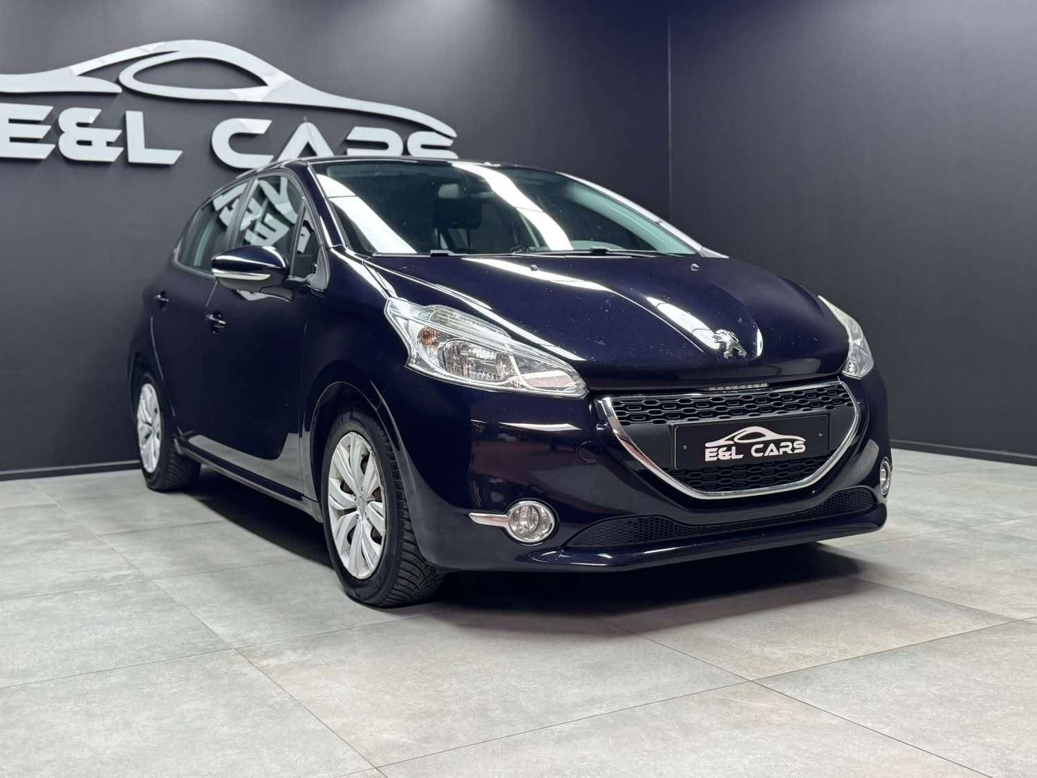Peugeot 208 208 1.4 HDi "Boîte Auto" 12 mois de garantie**