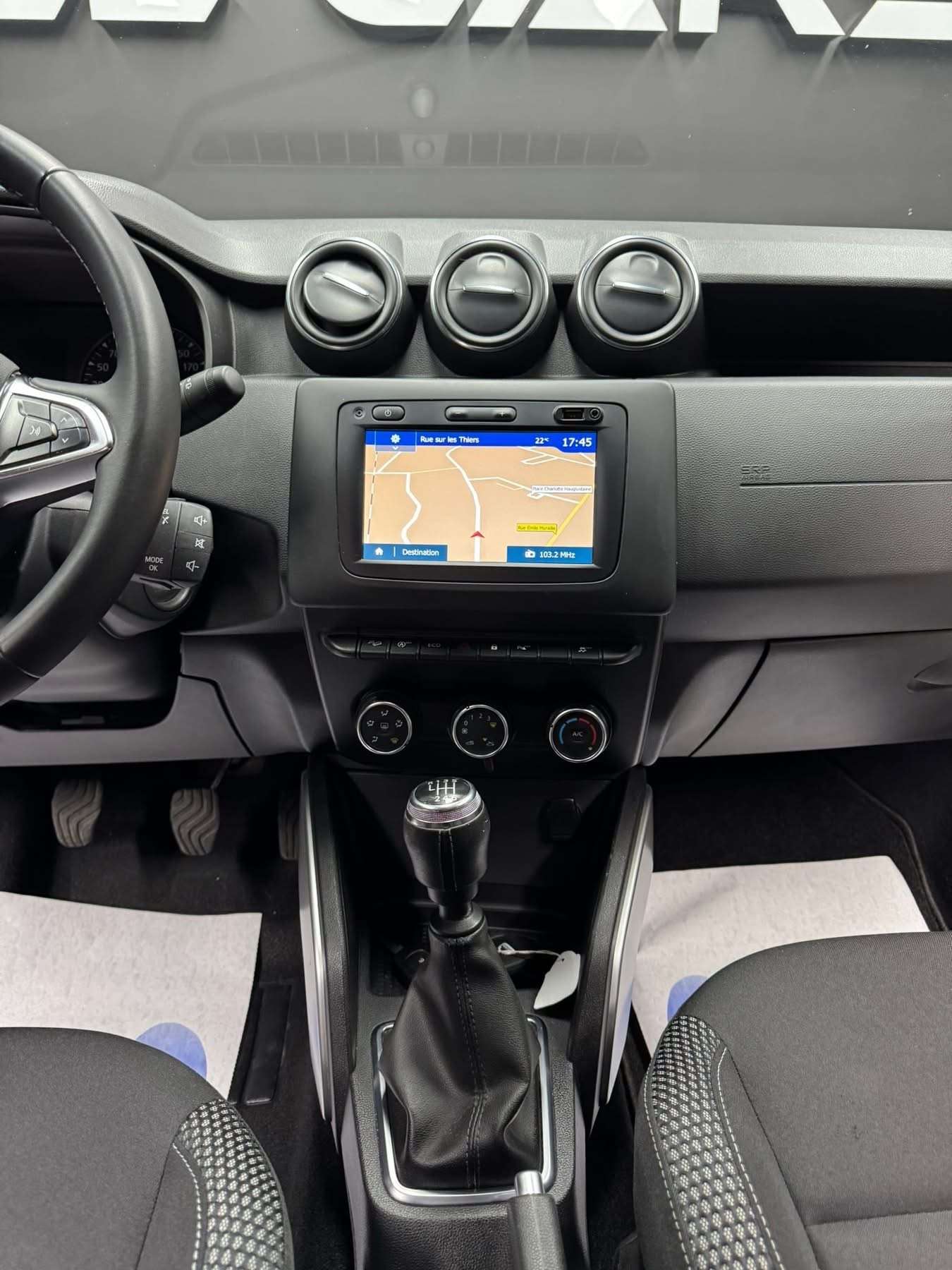 Dacia Duster Duster 1.6 SCe Essence + LPG 4WD **12 mois de garantie**