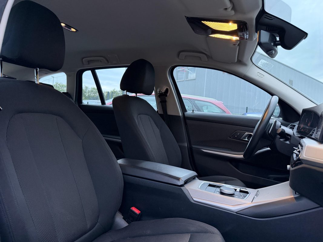 Bmw Serie 3 TOURING 318D 150CH BUSINESS DESIGN