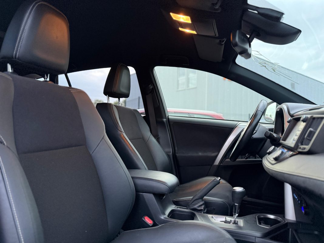Toyota Rav 4 2.5 HYBRID 197CH STYLE EDITION